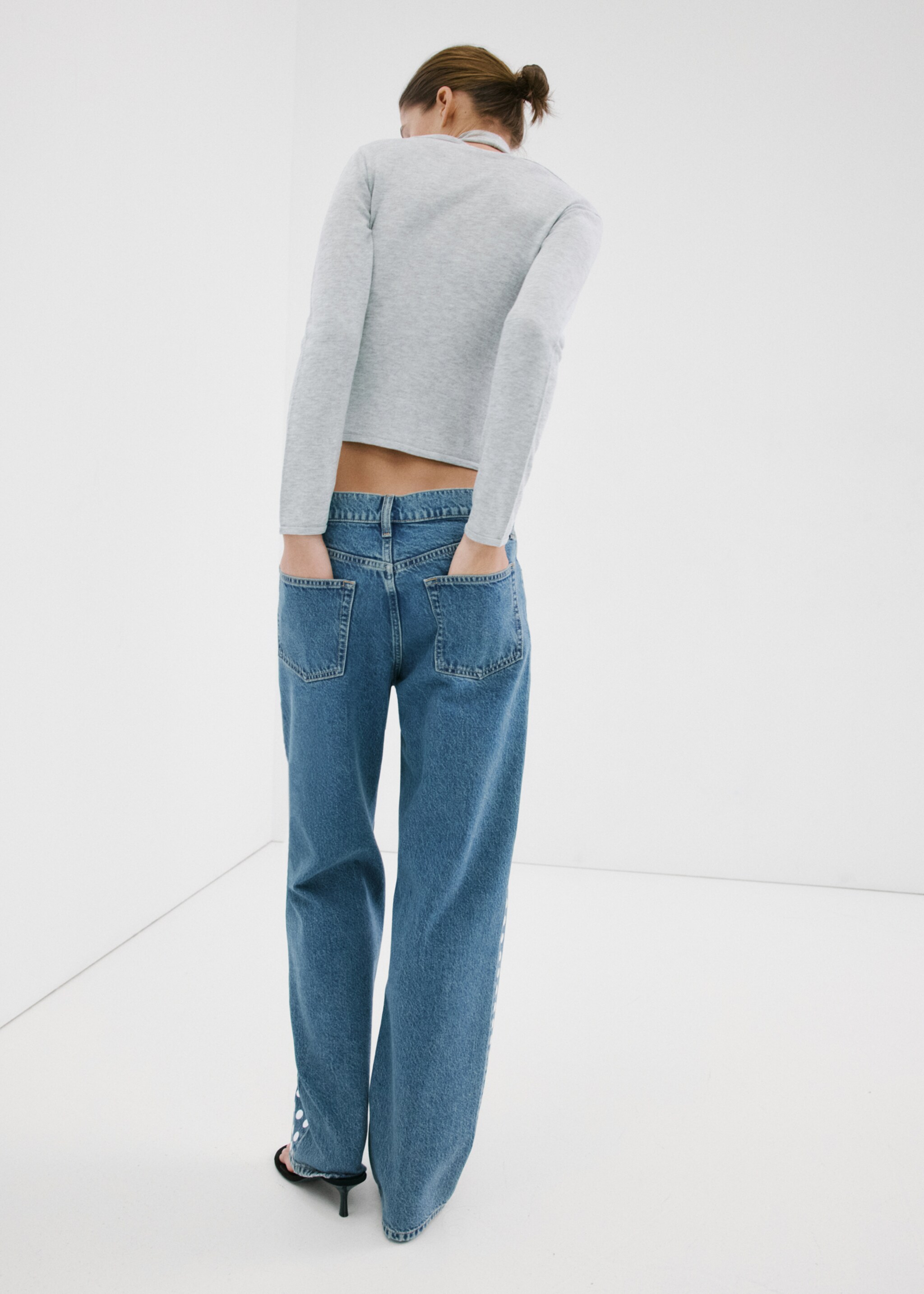 Straight-fit jeans with studs - Reverse of the article, Medium Blue. Ref: 27057169-00.