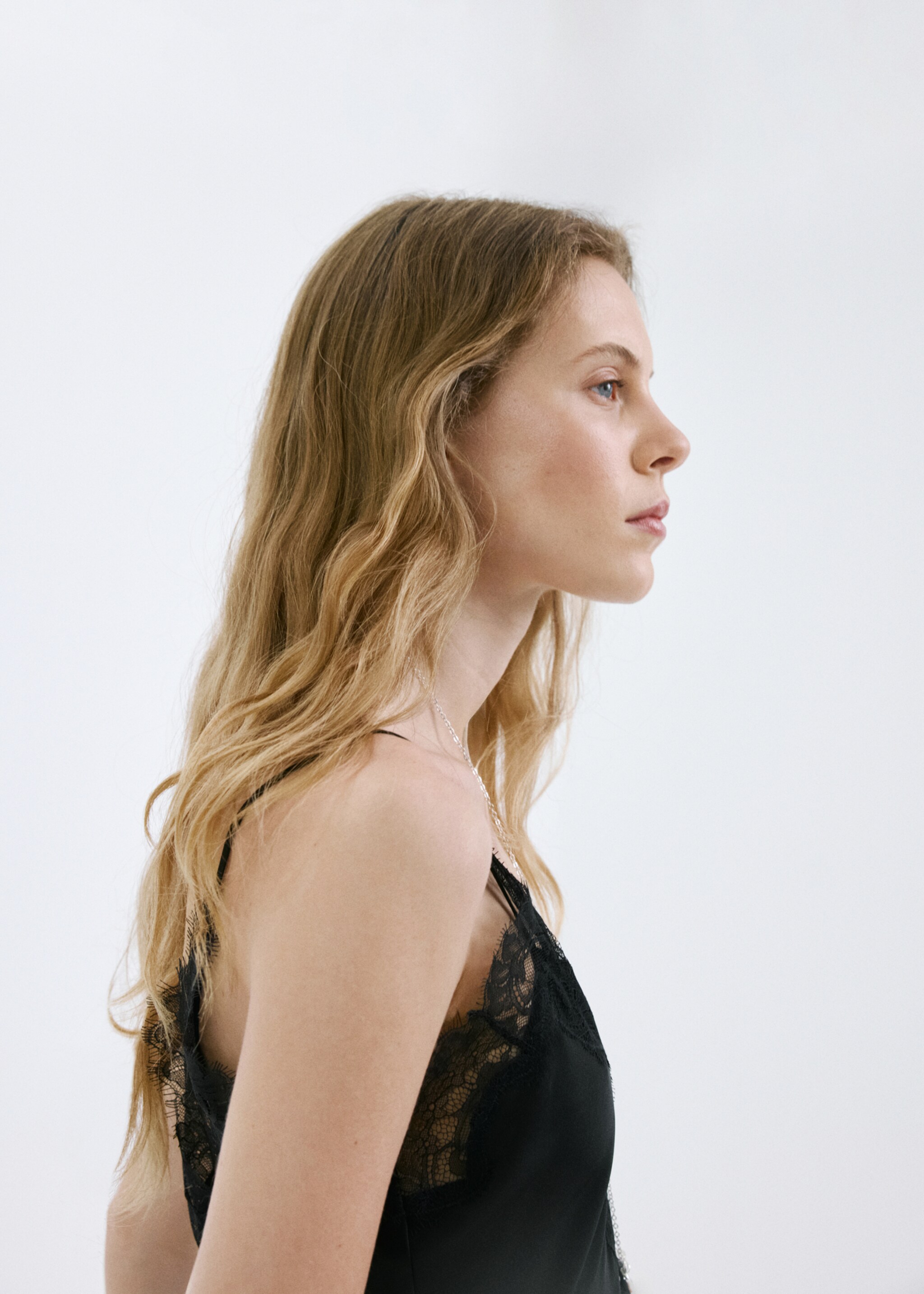 Lingerie top with lace neckline - Details of the article 1, Black. Ref: 27057784-00.