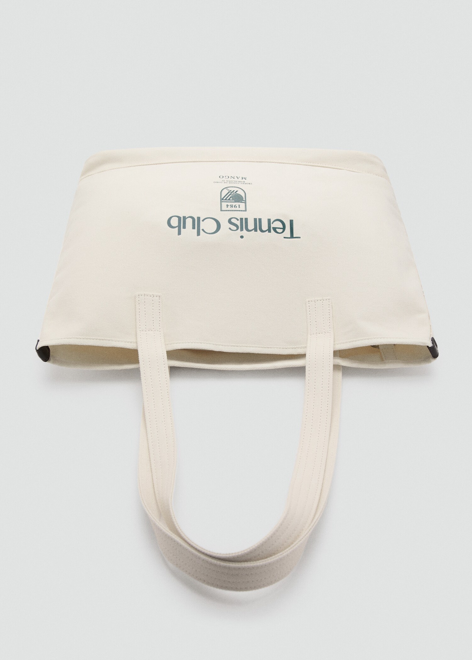 Tote bag with text print - Details of the article 3