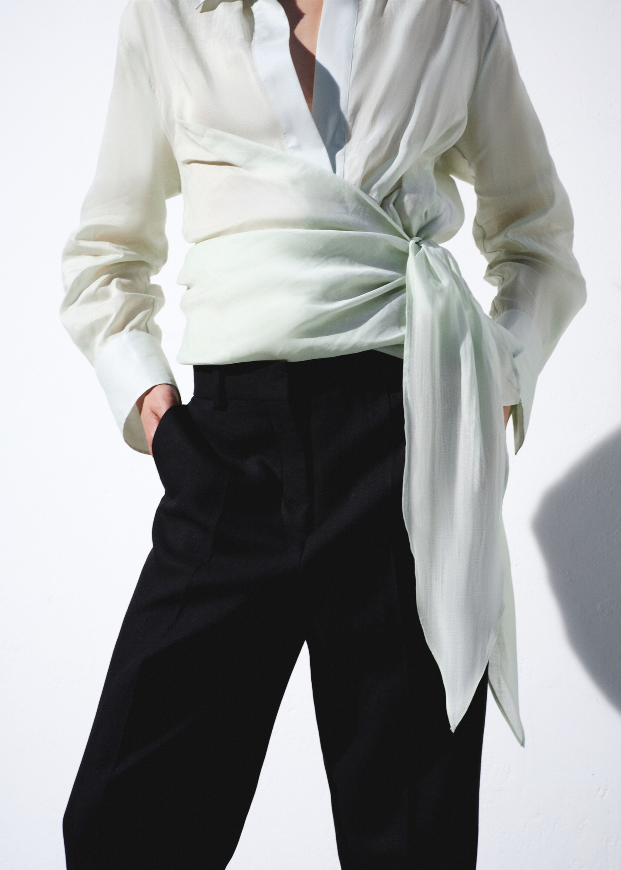 Straight-fit suit trousers - Details of the article 1, Black. Ref: 27057799-00.