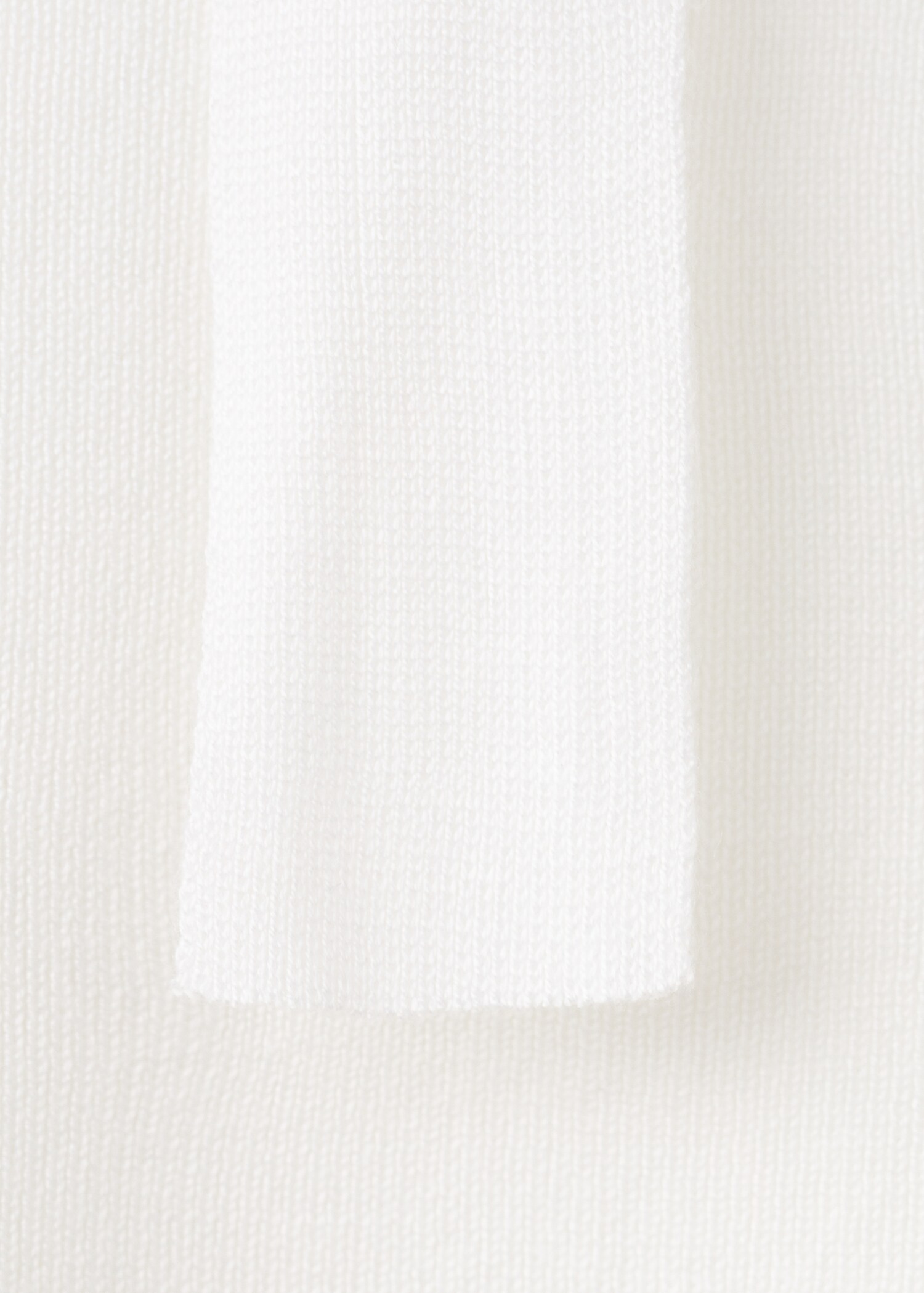 Top cu bretele și noduri - Detaliu al articolului 0