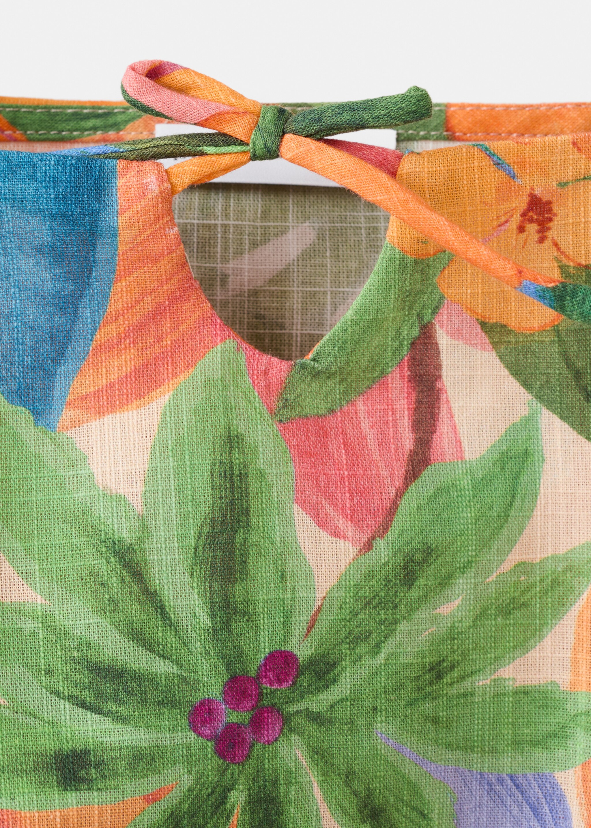 Tropical print blouse - Details of the article 8, Orange. Ref: 27057942-00.