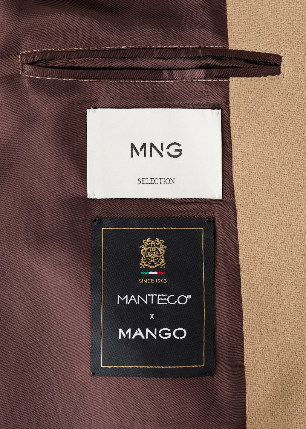 Lapel Manteco wool coat