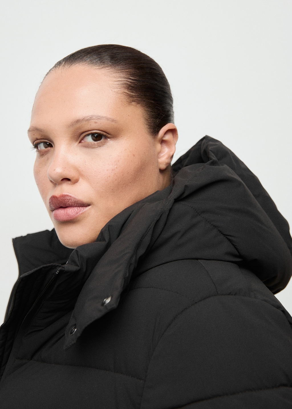 Midi quilted anorak with hood