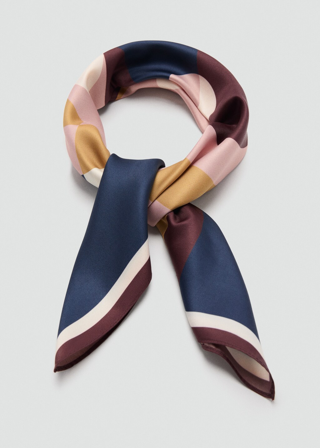 Geometric printed foulard