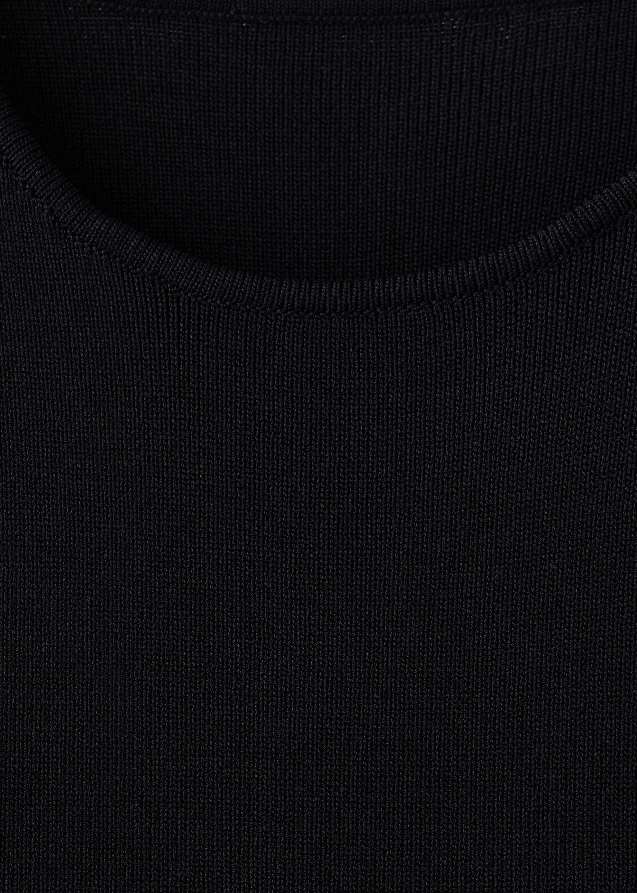 Knitted top with feather - Details of the article 8, Black. Ref: 27061198-00.