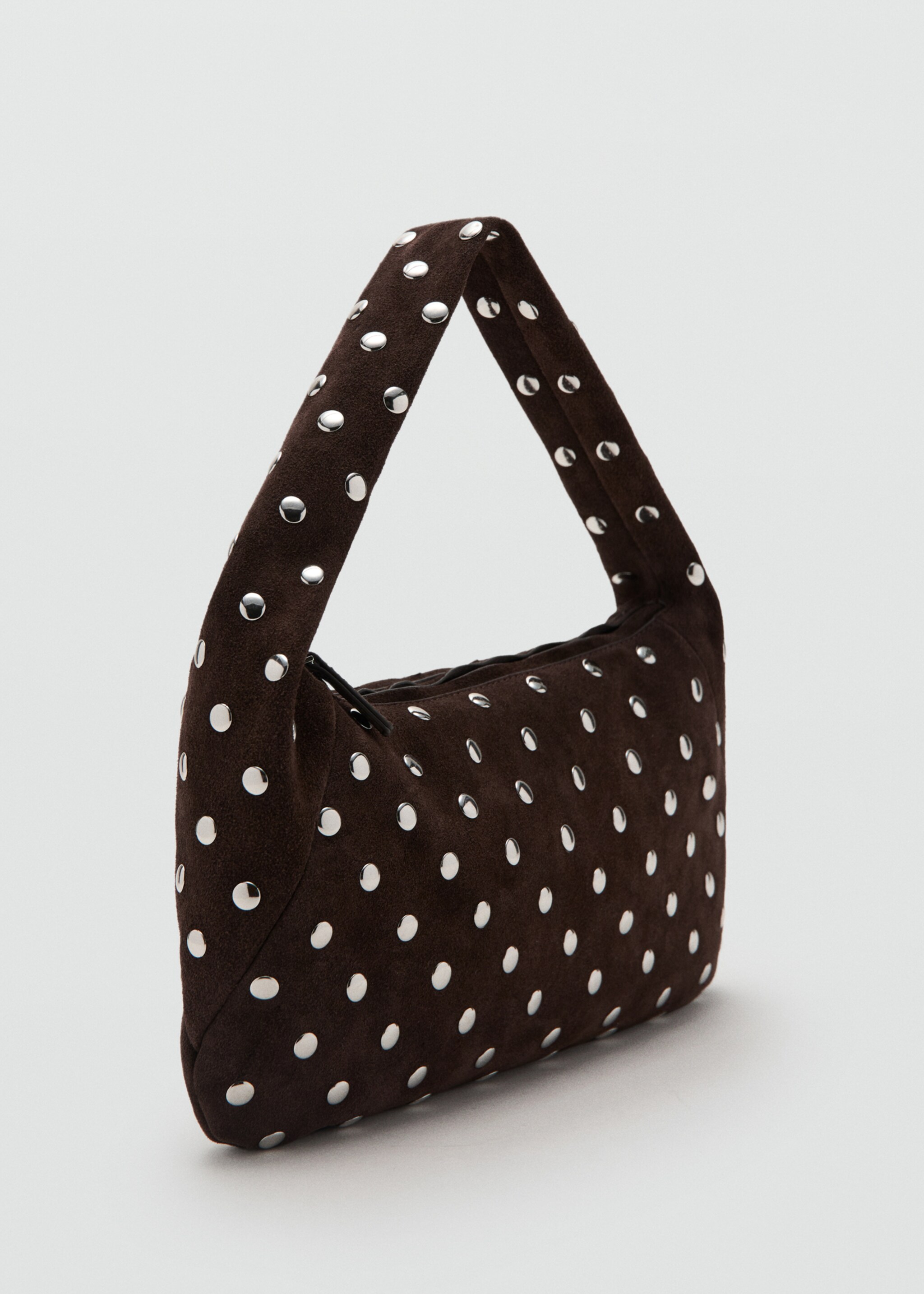 Studded leather shoulder bag - Medium plane, Chocolate. Ref: 27061201-00.