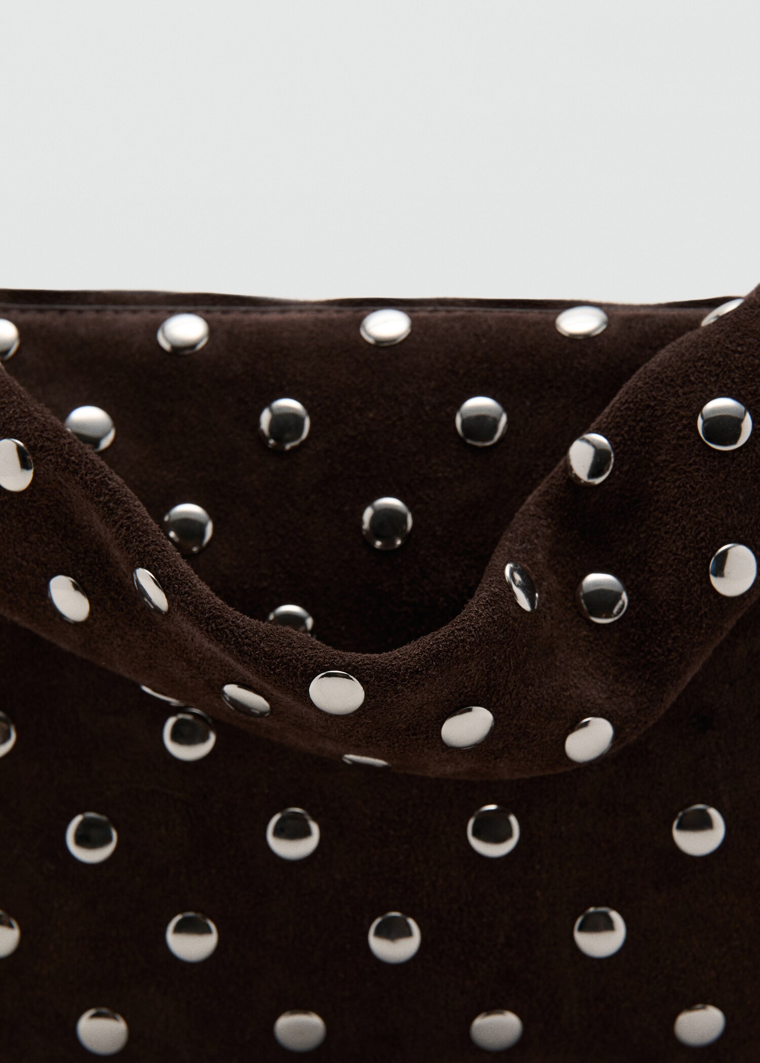 Studded leather shoulder bag - Details of the article 3