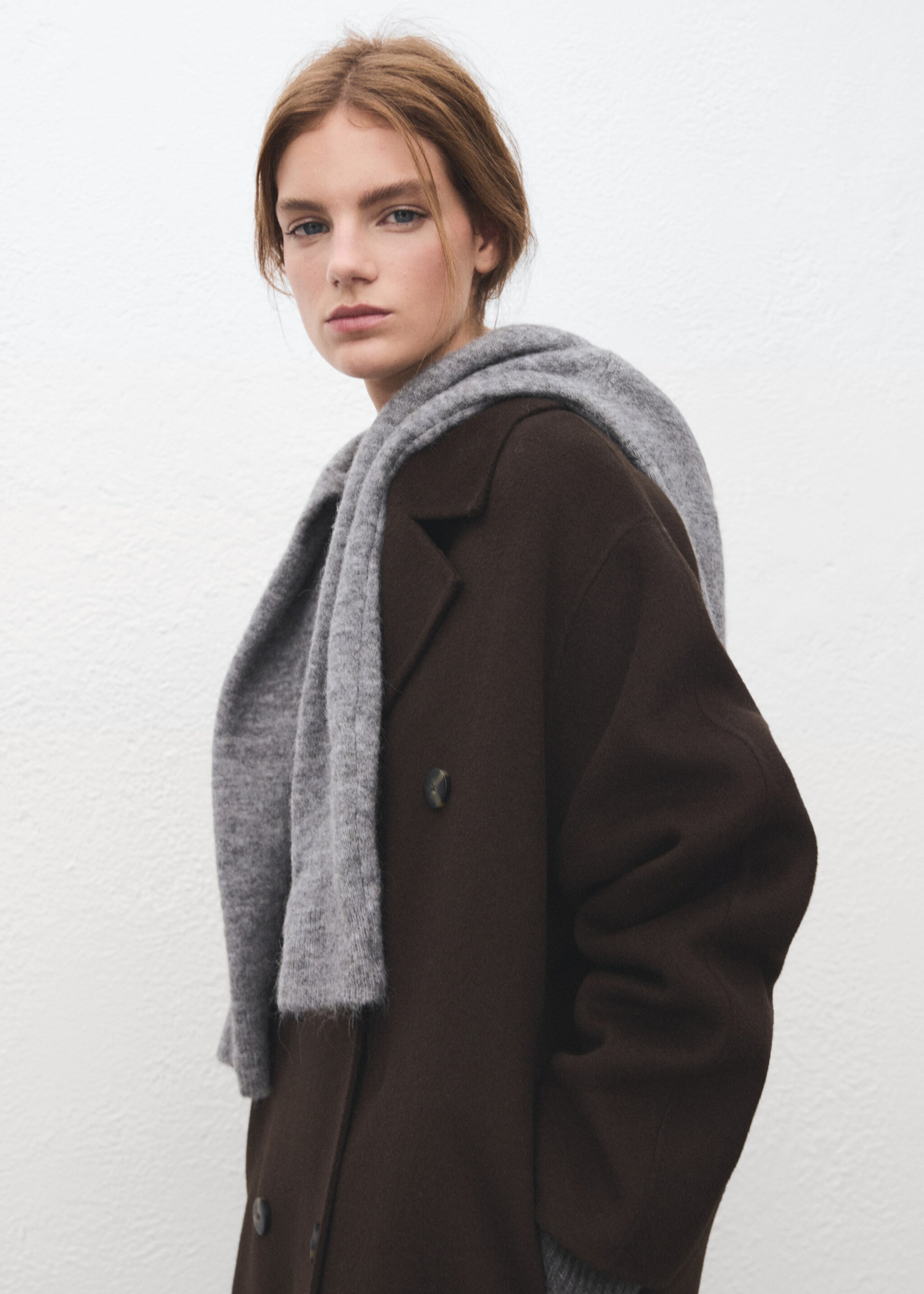 Handmade oversized wool coat - Details of the article 1, Chocolate. Ref: 27061209-00.