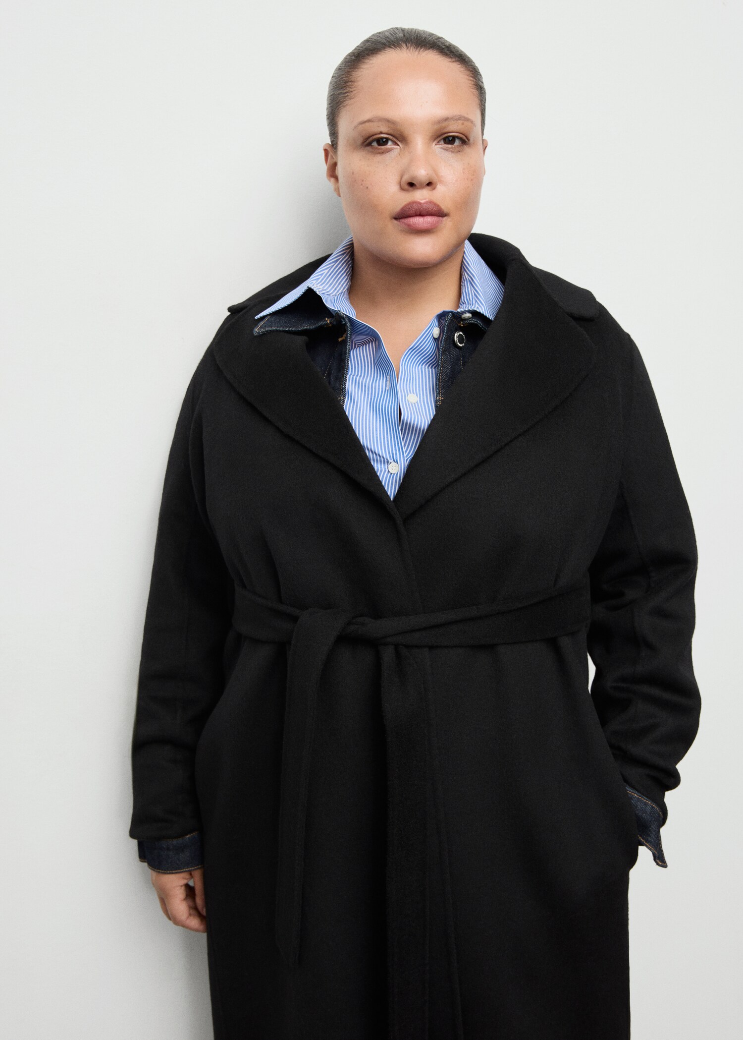 Manteau en laine handmade avec ceinture - Détail de l'article 5