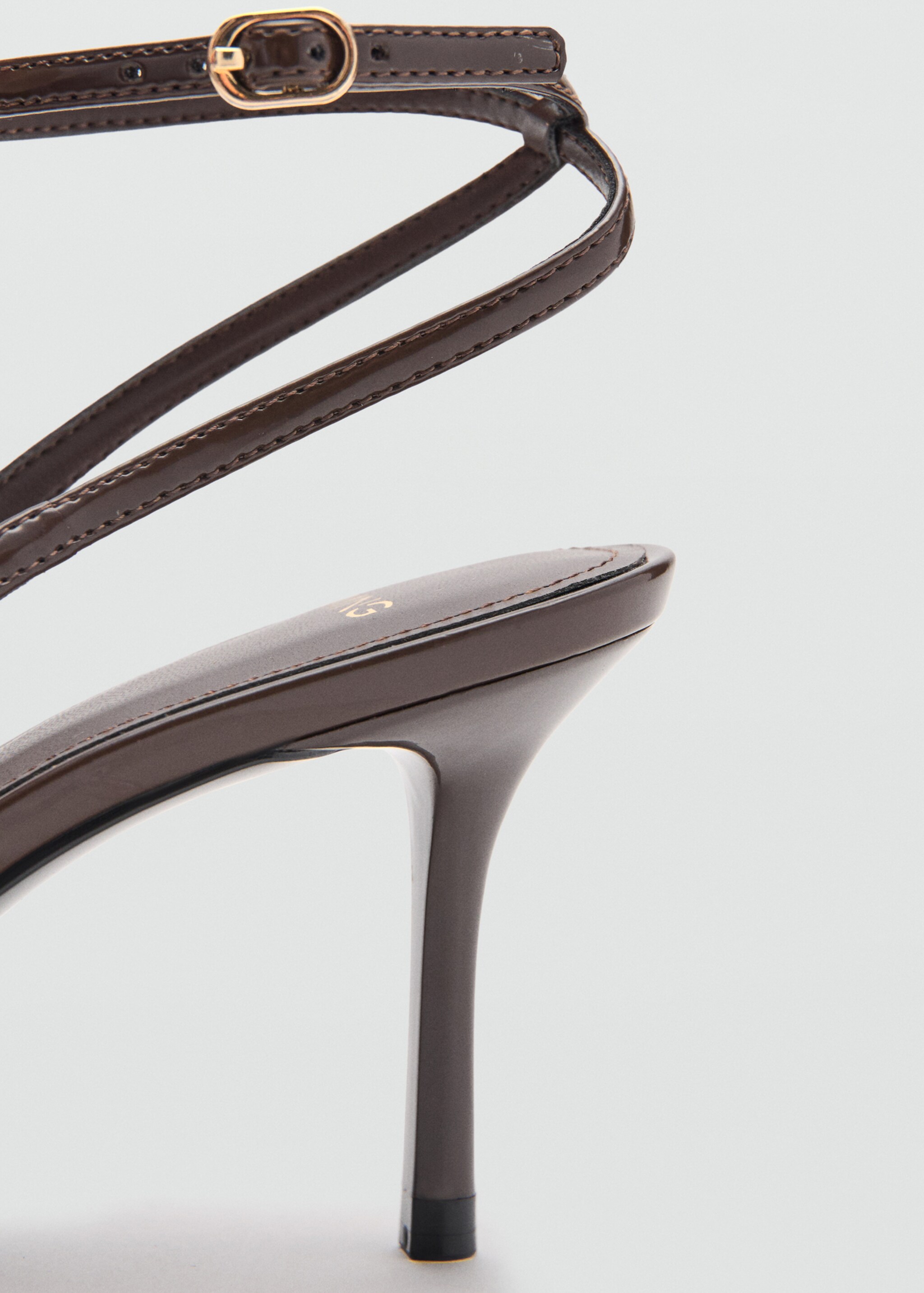 Ankle-cuff heel shoes - Details of the article 1, Chocolate. Ref: 27061218-00.