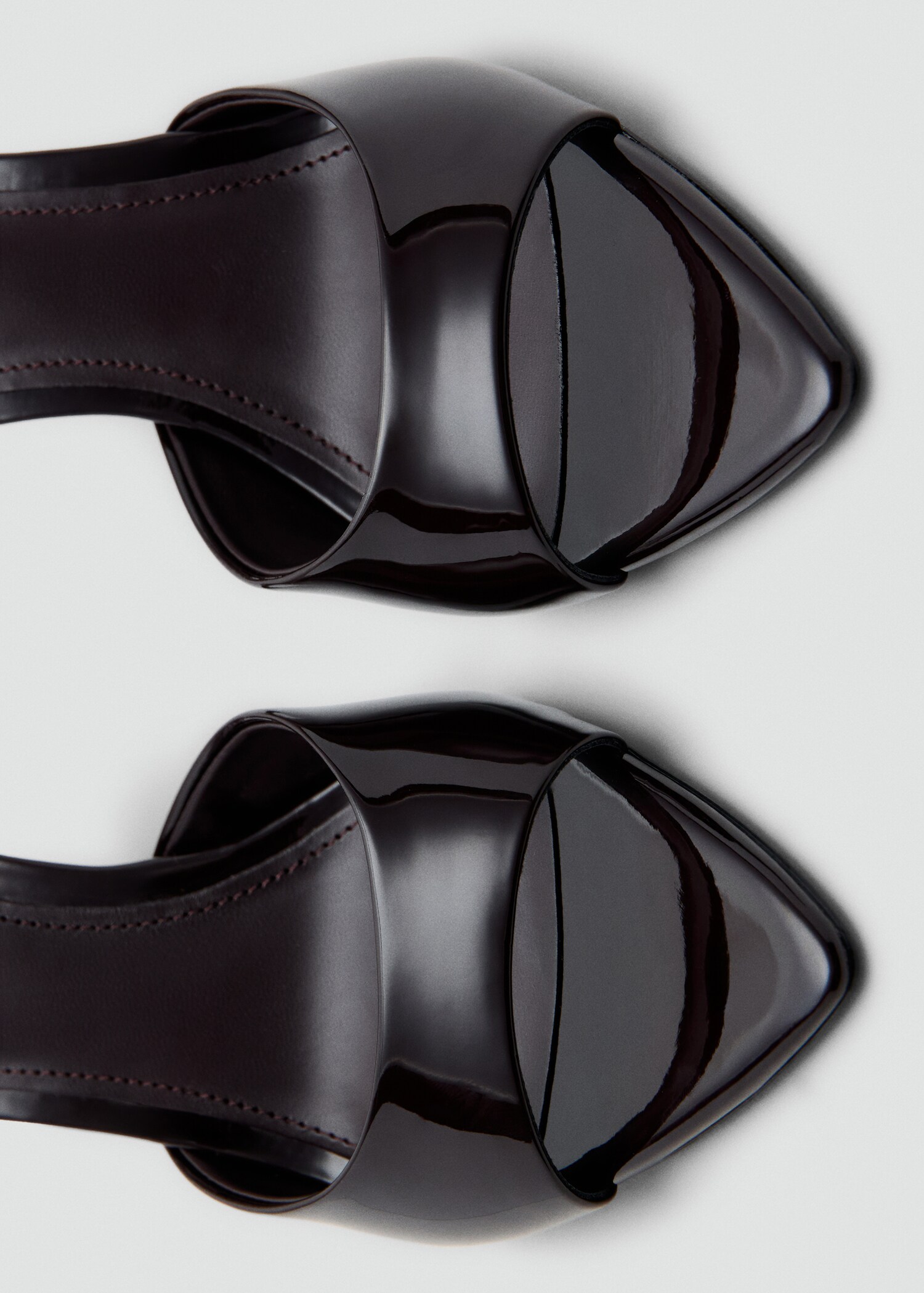 Patent leather high-heeled sandals - Details of the article 1