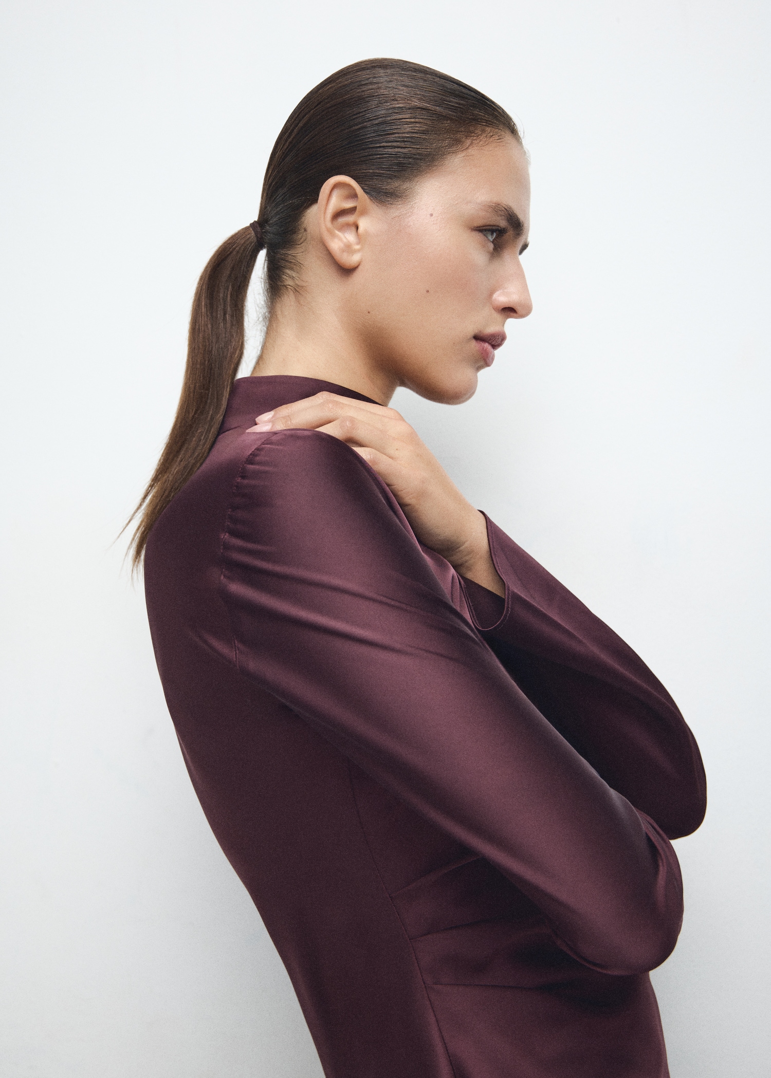 Satin high-neck dress - Details of the article 1