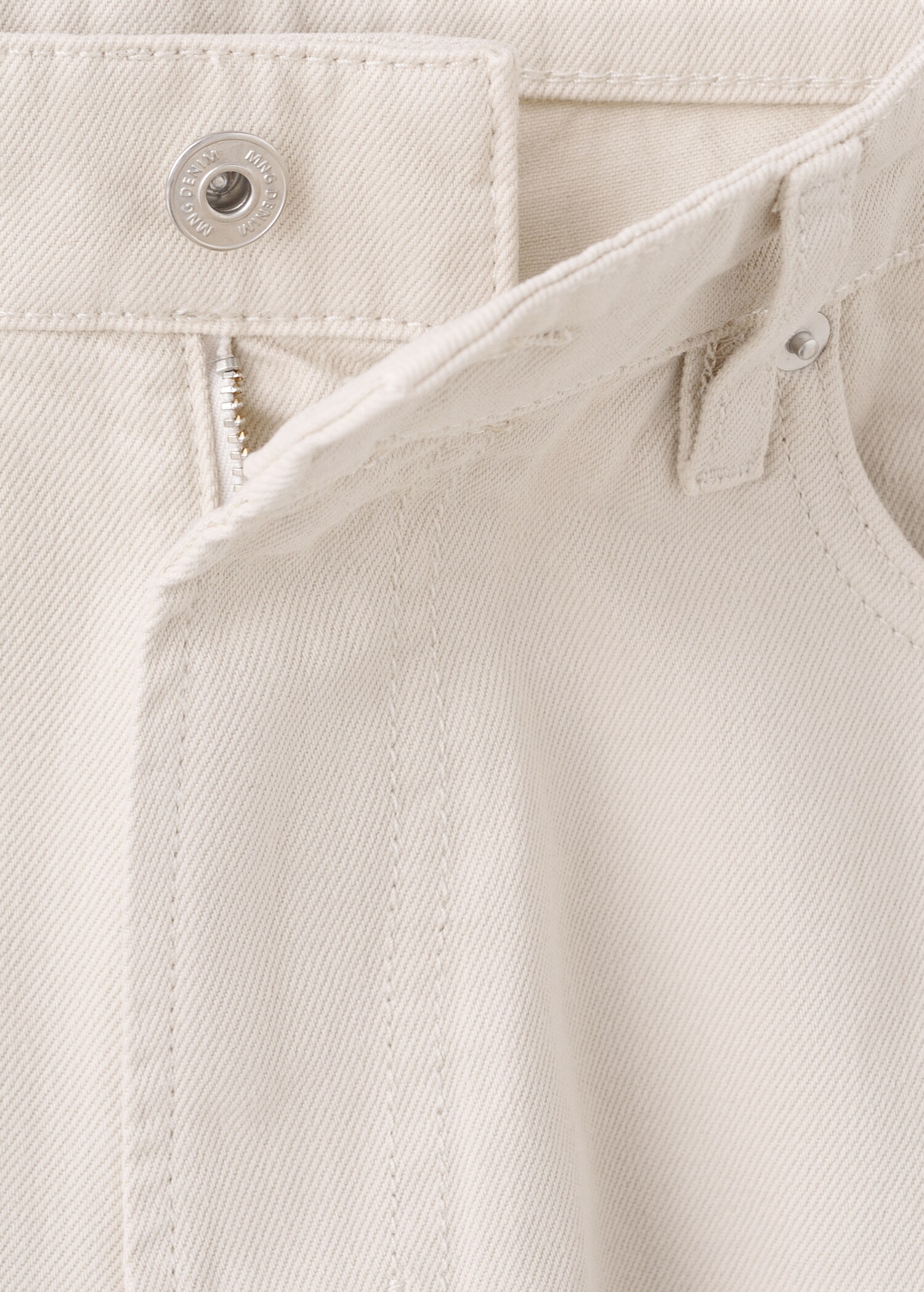 Jeans moby - Details of the article 8