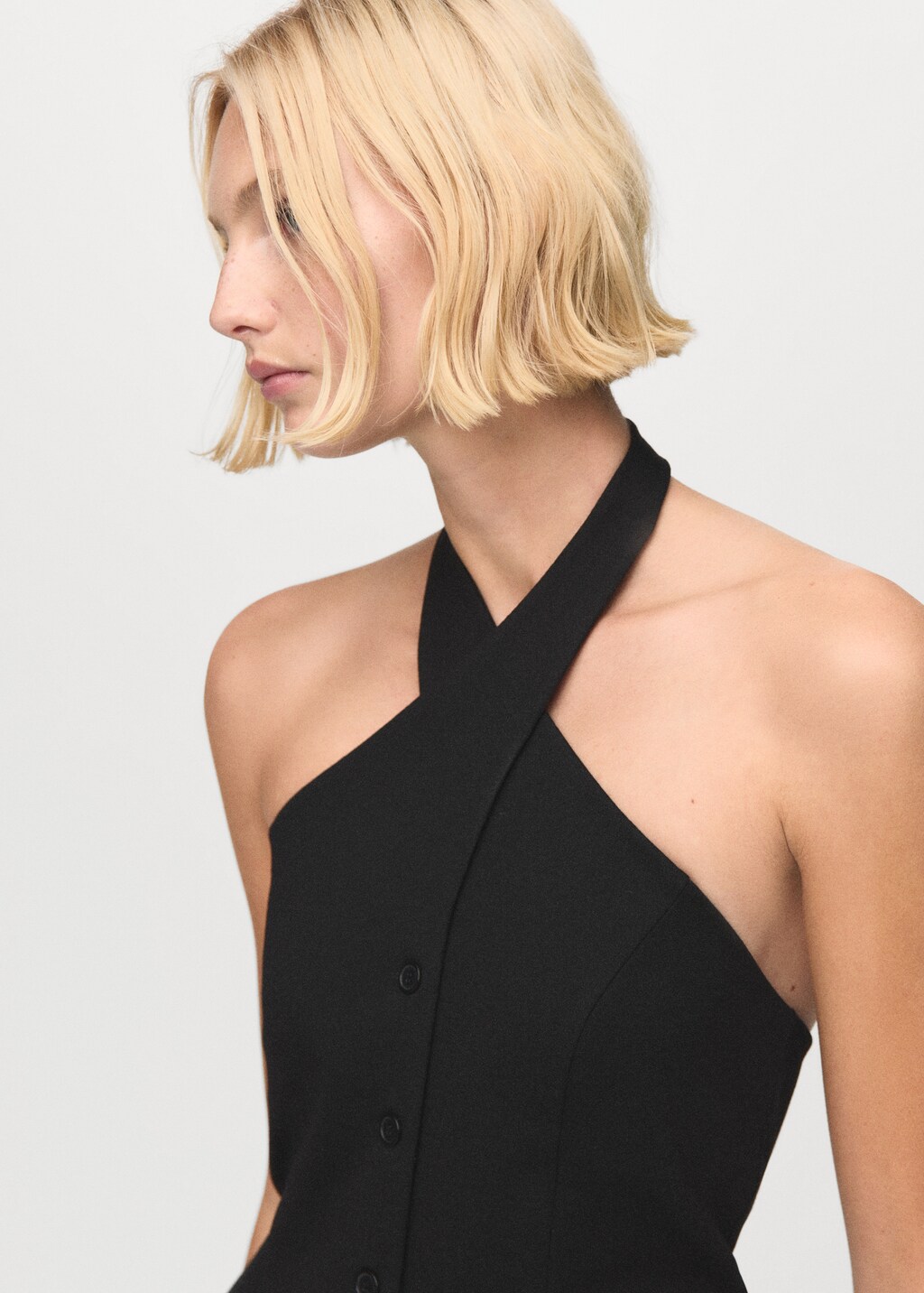 Halter-neck vest with buttons - image 4