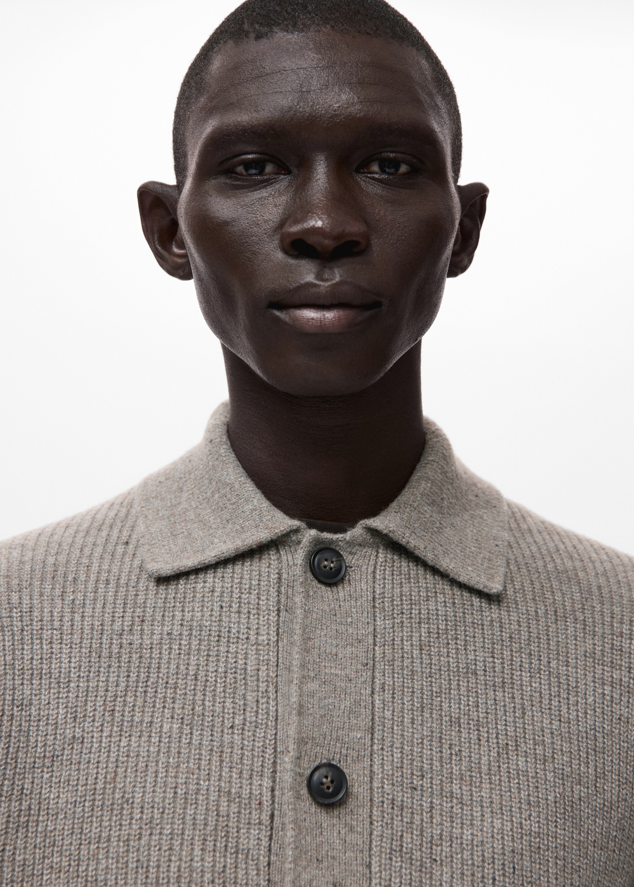 Cardigan dina - Detalle del artículo 1, Marrón medio. Ref: 27061251-00.