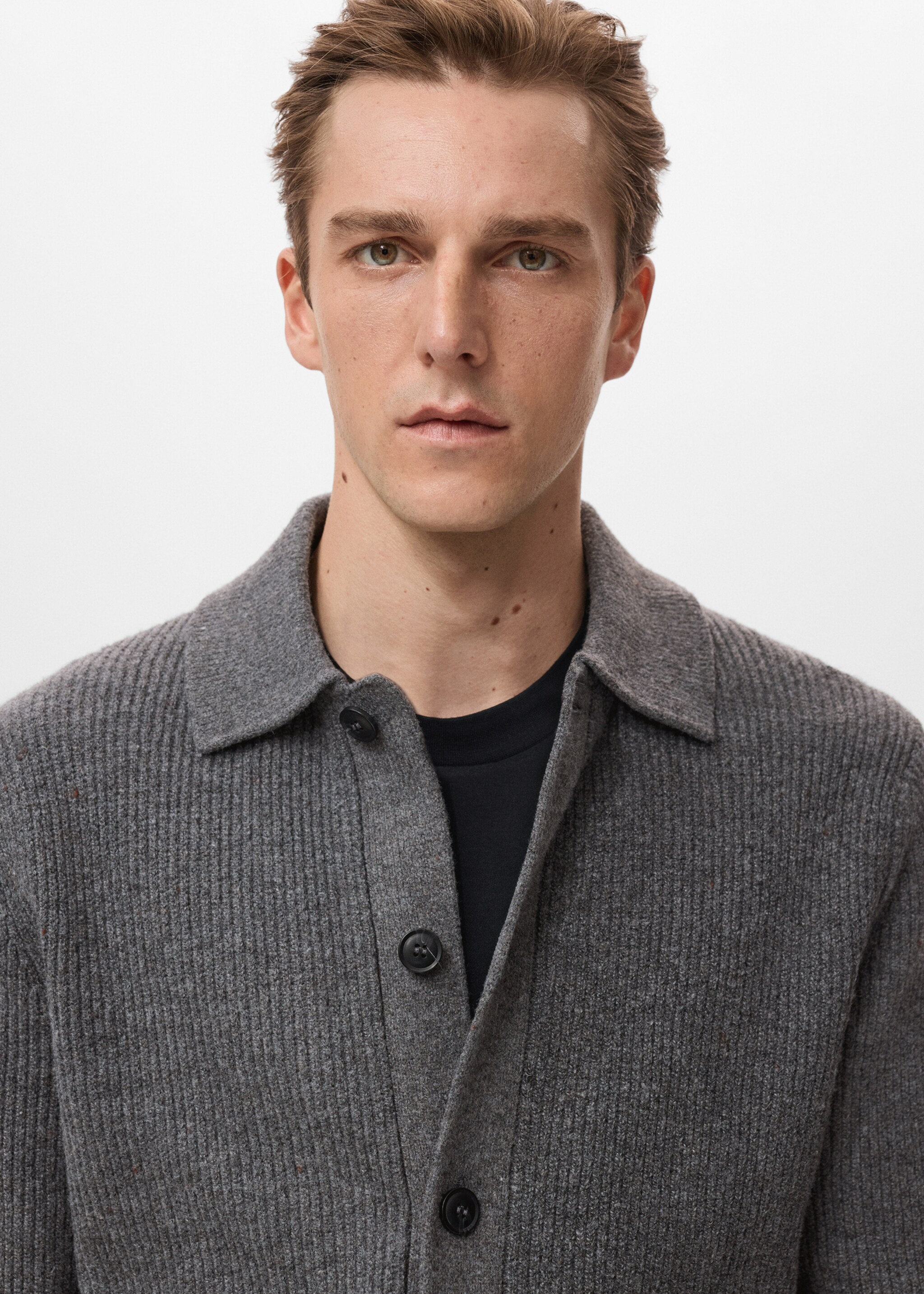 Cardigan dina - Detalle del artículo 1, Gris medio vigoré. Ref: 27061251-00.