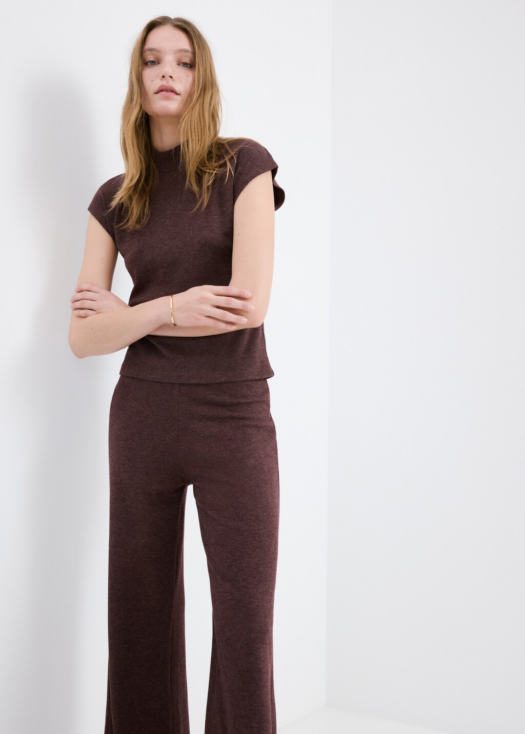 Knitted pants with elastic waistband - image 4