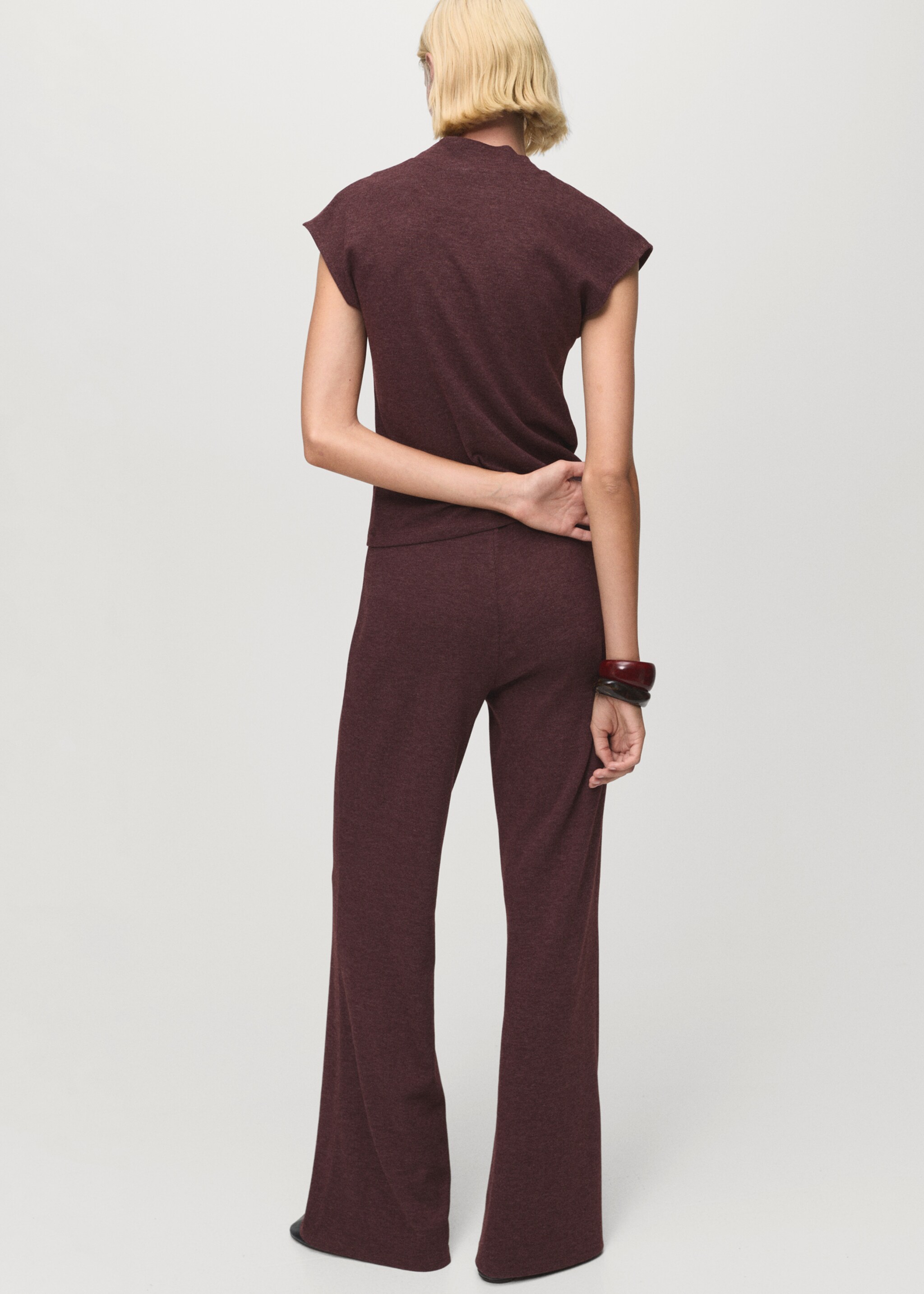 Knitted trousers with elastic waistband - Reverse of the article, Burgundy. Ref: 27061252-00.