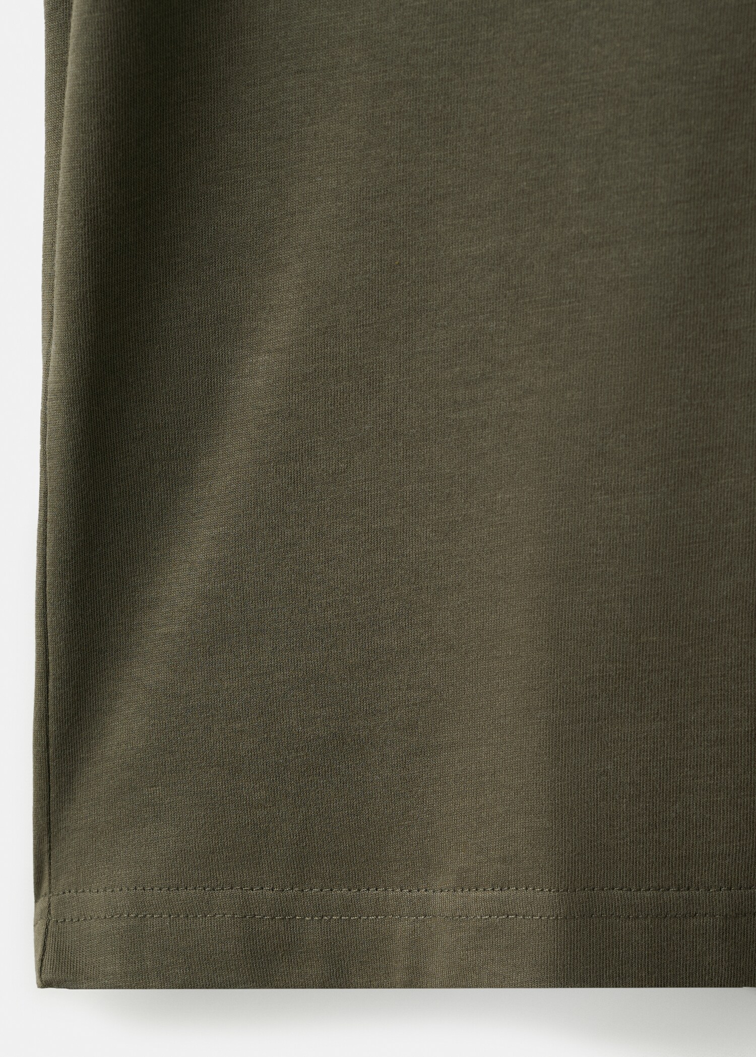 100% cotton slim-fit V-neck t-shirt - Details of the article 0