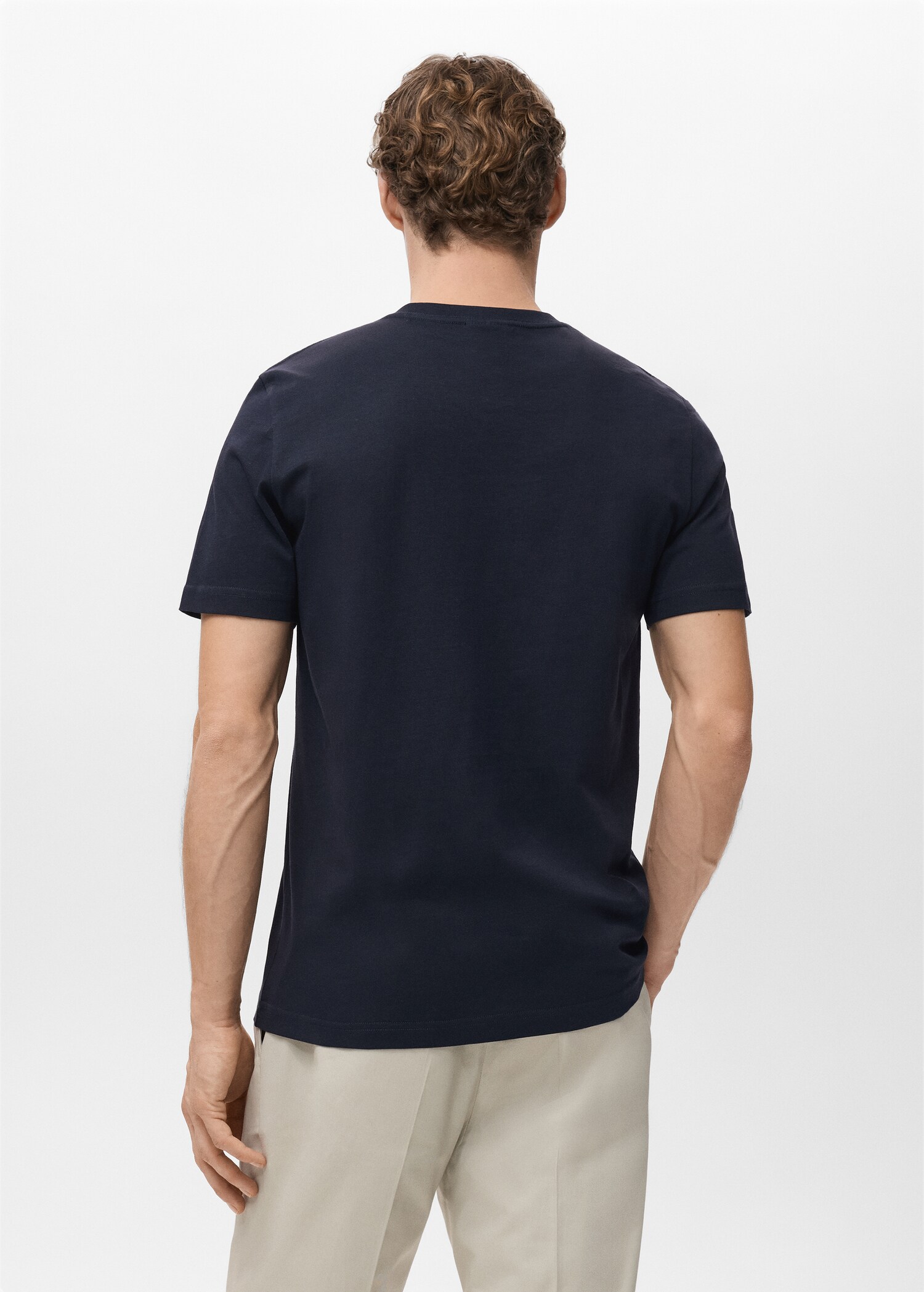 100% cotton slim-fit V-neck t-shirt - Reverse of the article