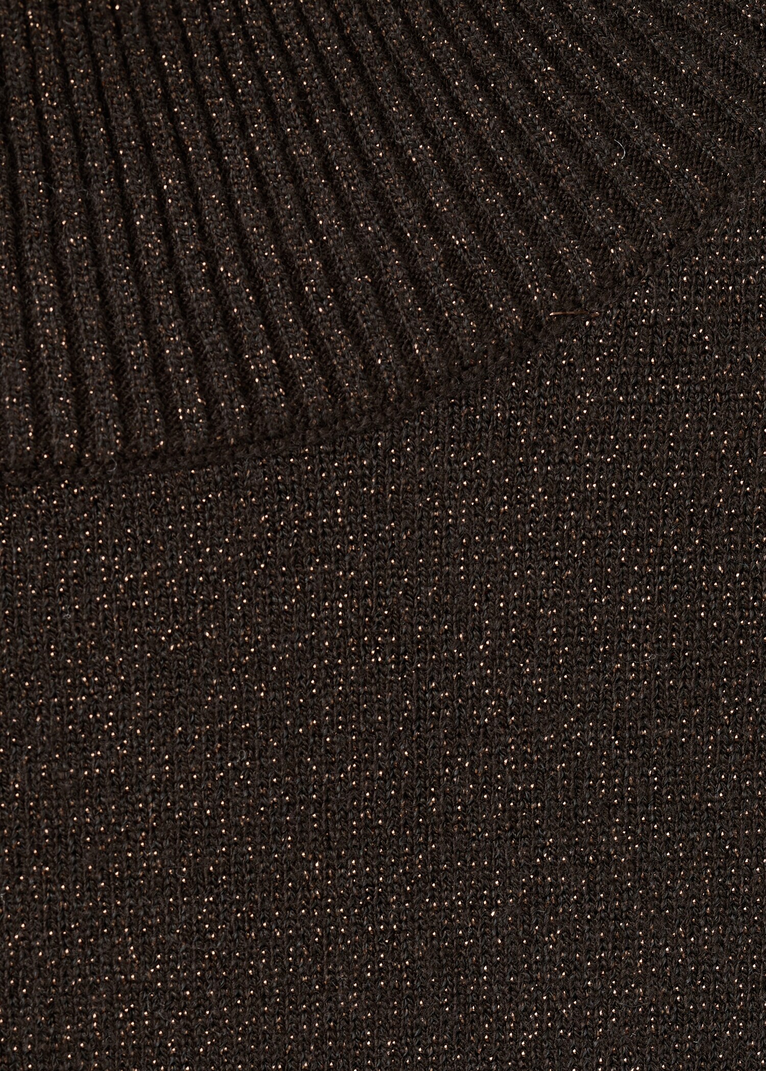 Short-sleeved lurex sweater - Details of the article 8