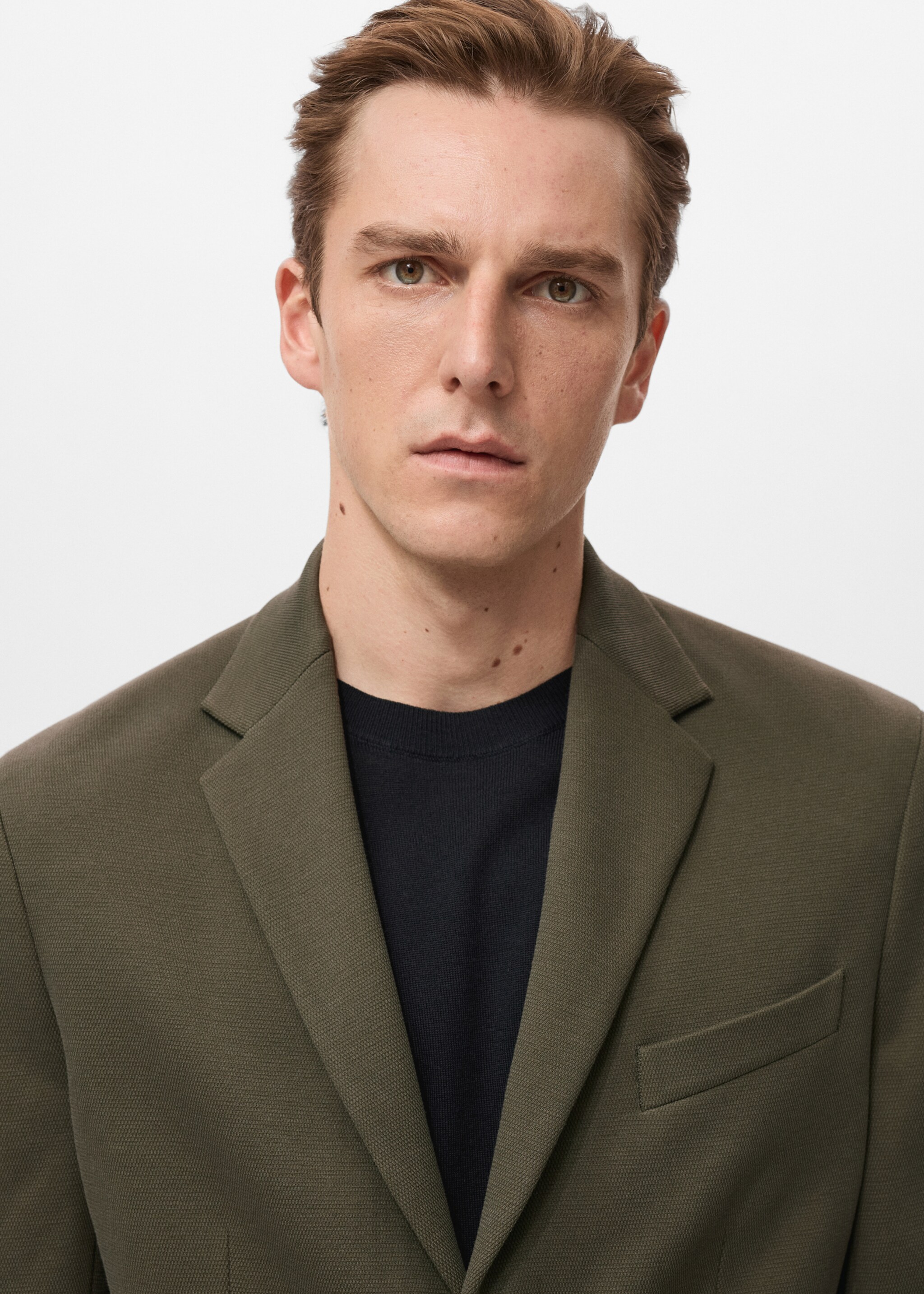 Slim-fit textured jacket - Details of the article 1, Khaki. Ref: 27061264-00.