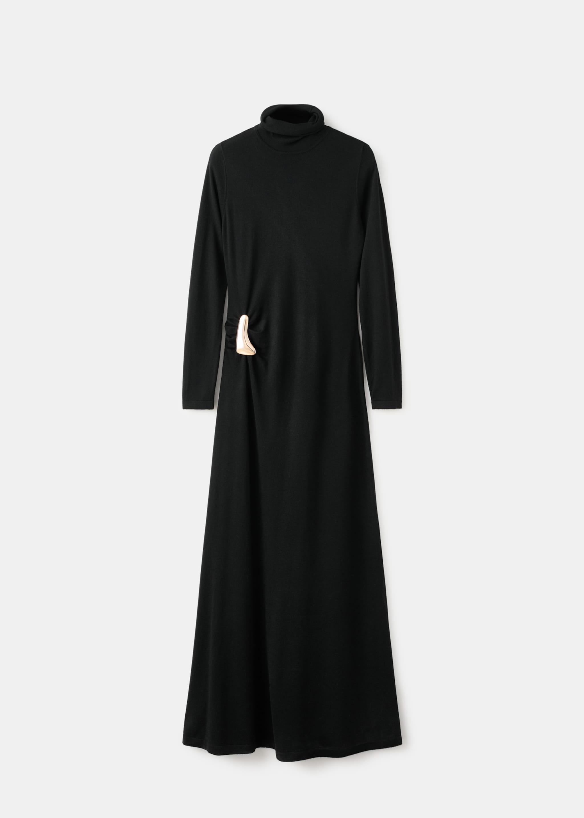 Robe col montant broche - Article sans modèle, Noir. Ref: 27061265-00.