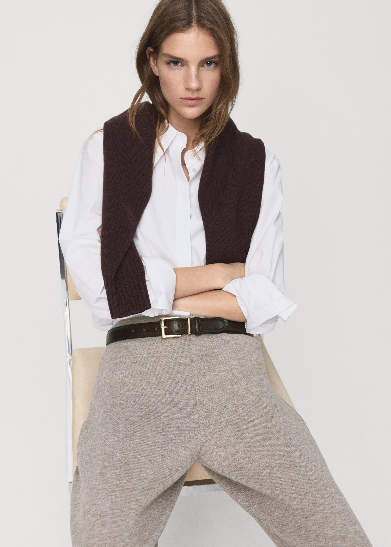 Straight-fit trousers with elastic waist - Details of the article 1
