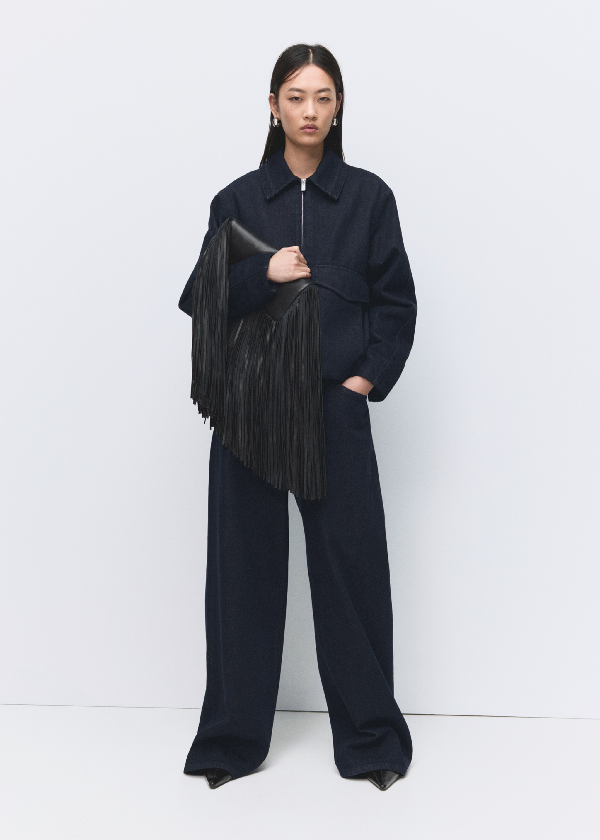 High-rise wide leg rinse-wash jeans - Details of the article 2, Open Blue. Ref: 27061278-00.