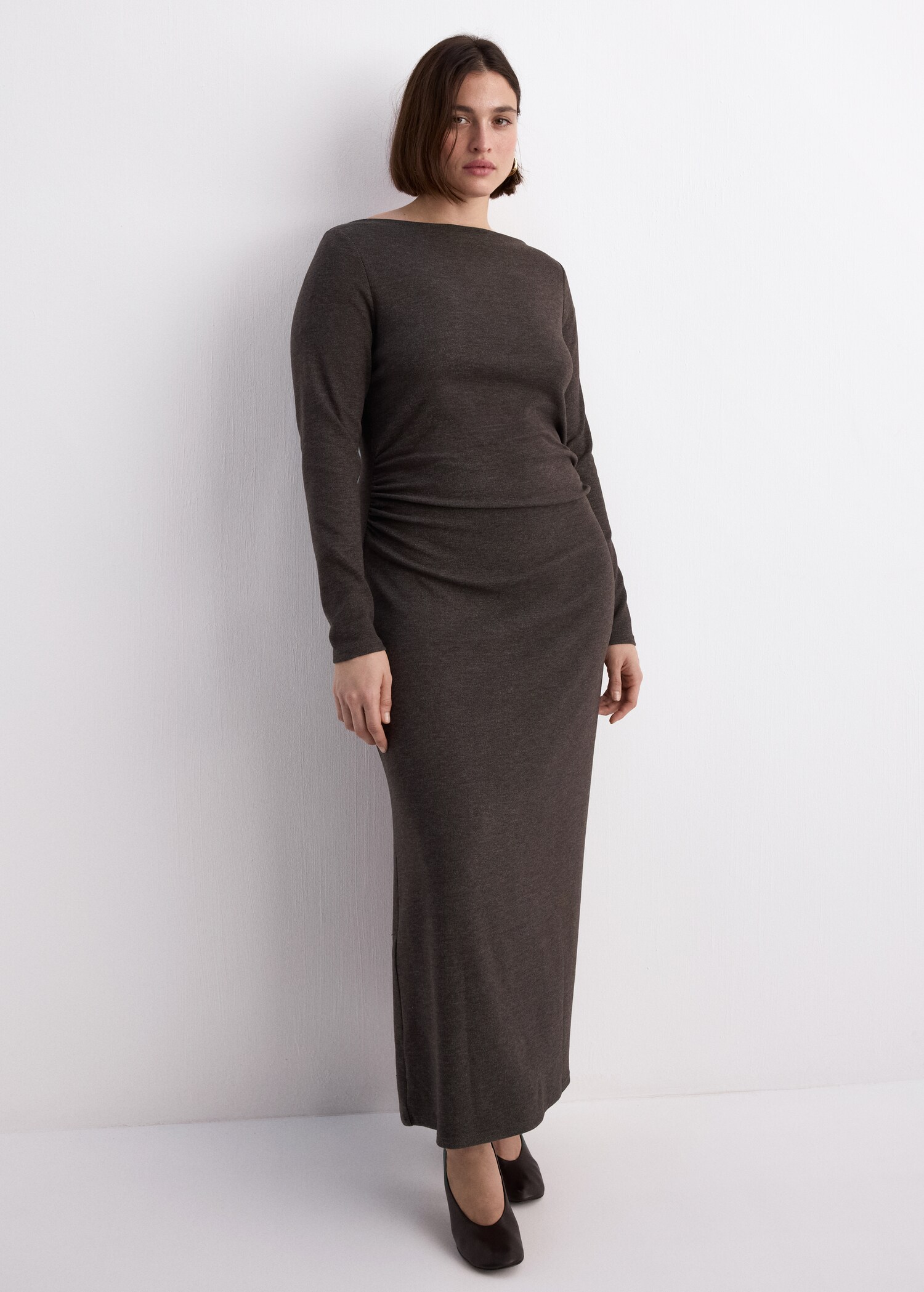 Fitted sweater dress - Details of the article 3