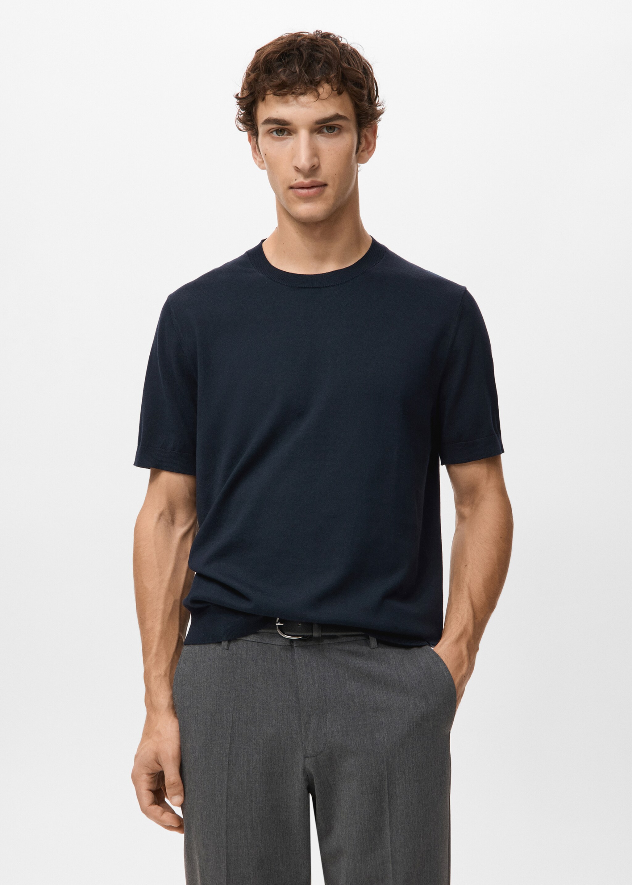 Pamuklu ince dokuma tişört - Orta plan, Gece Mavisi. Ref: 27061281-00.