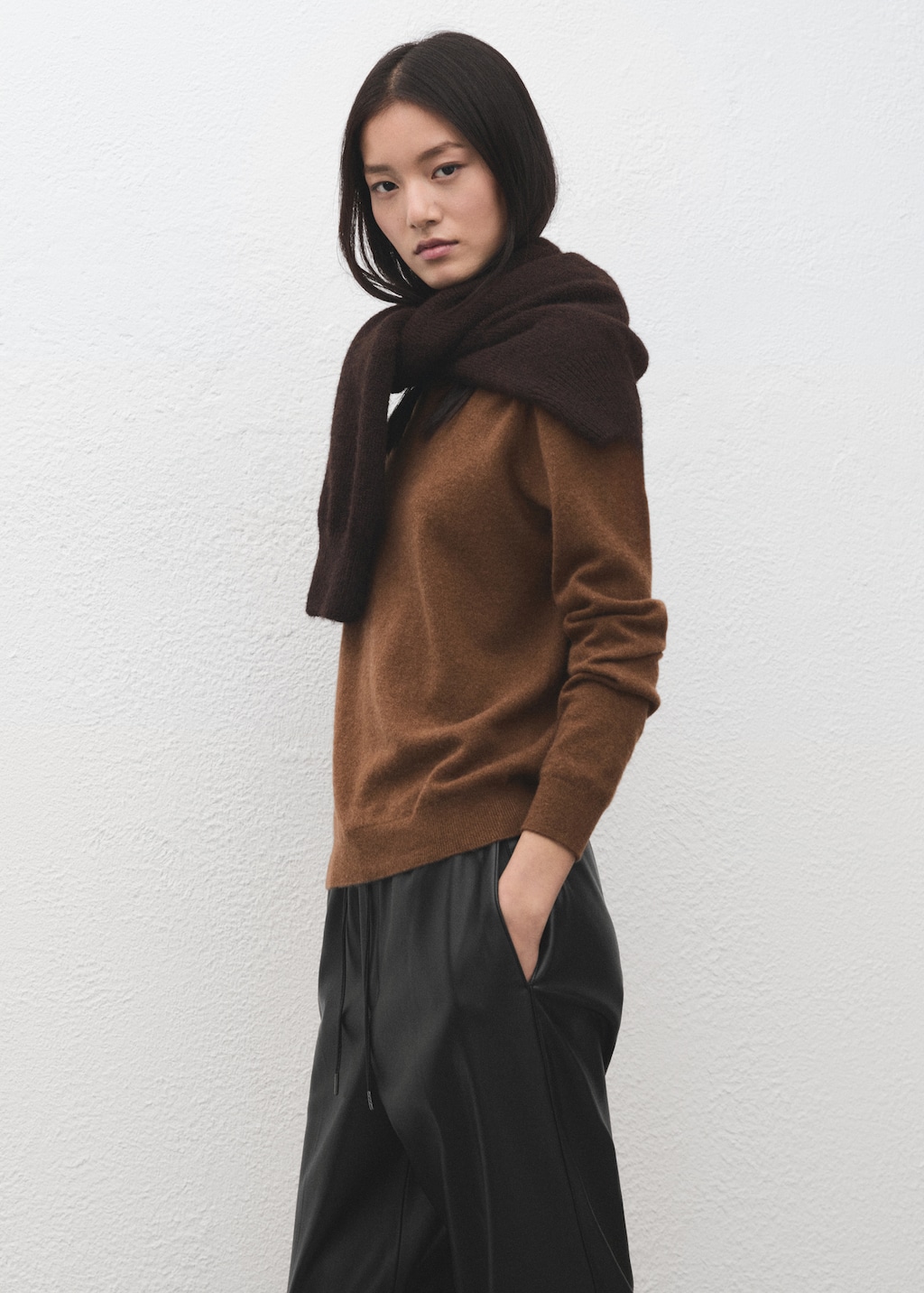 Faux-leather pants with elastic waist