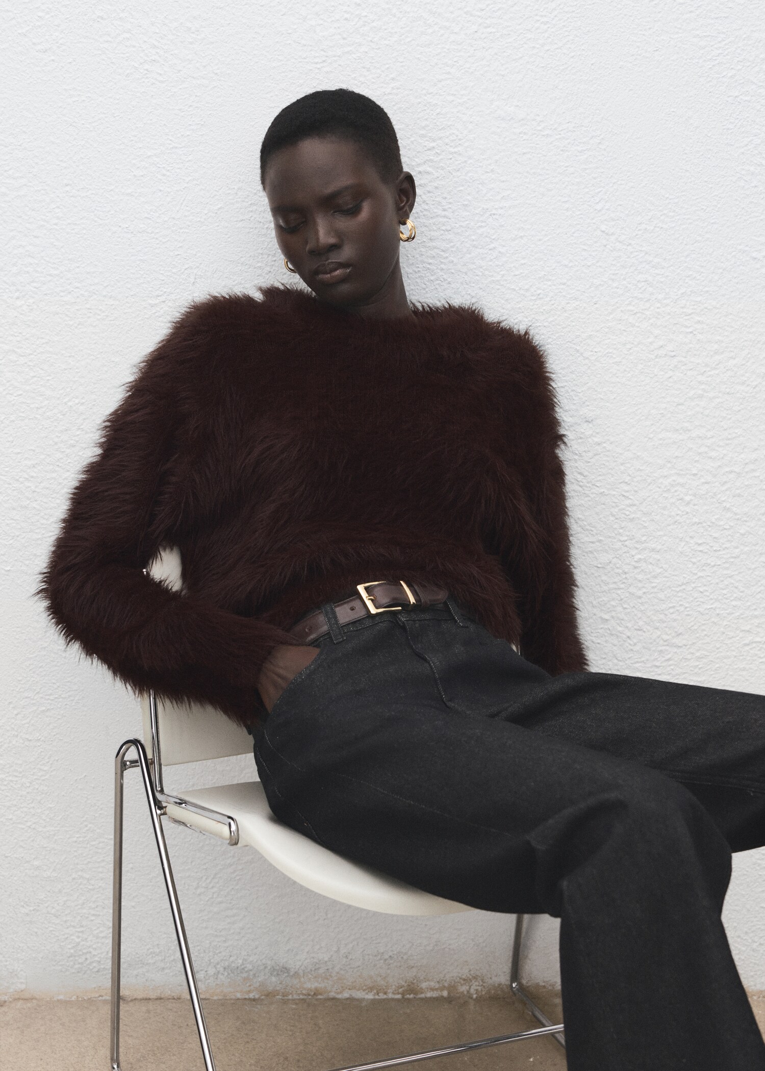 Faux fur sweater - Details of the article 2