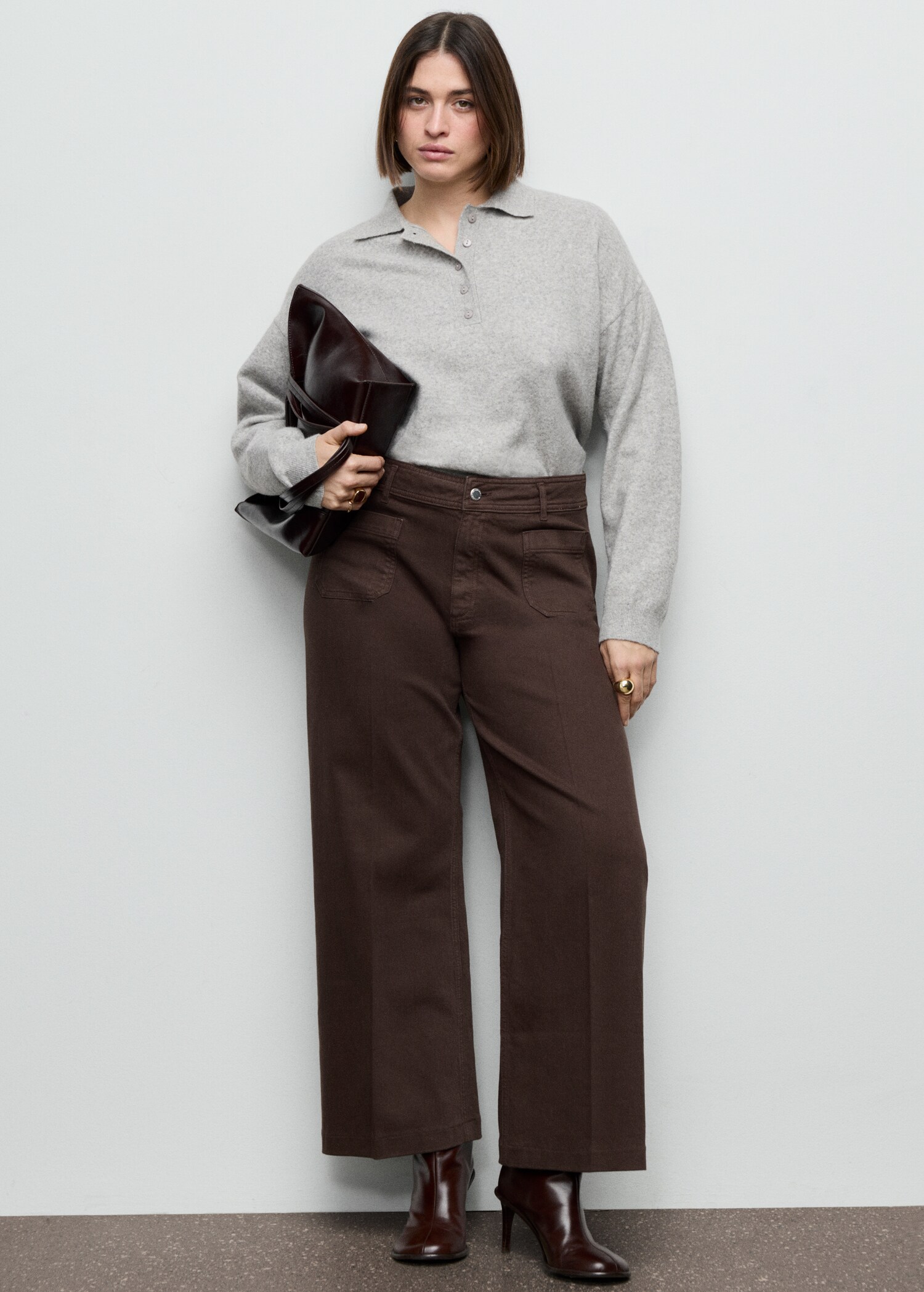 Wide-leg jeans with pockets - Details of the article 3