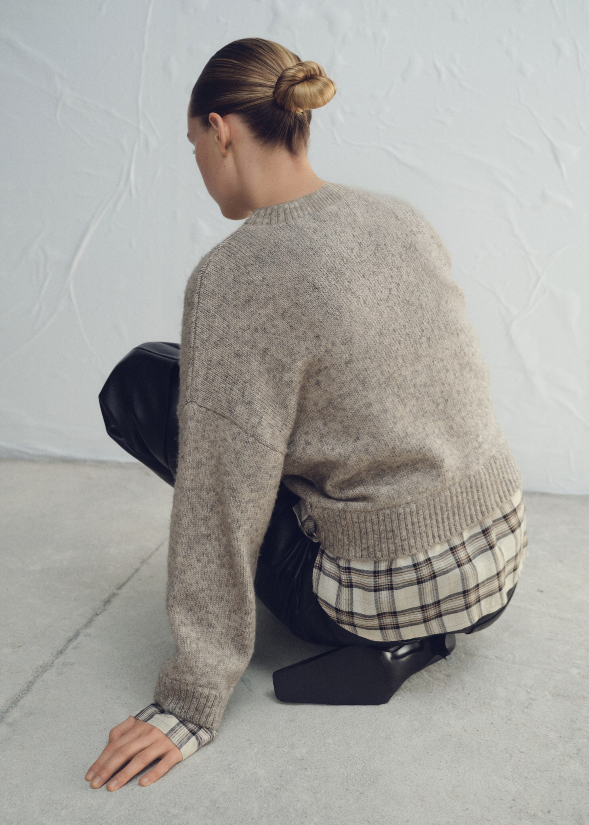 Jersey combinado capucha - Reverso del artículo, Marrón medio. Ref: 27061342-00.