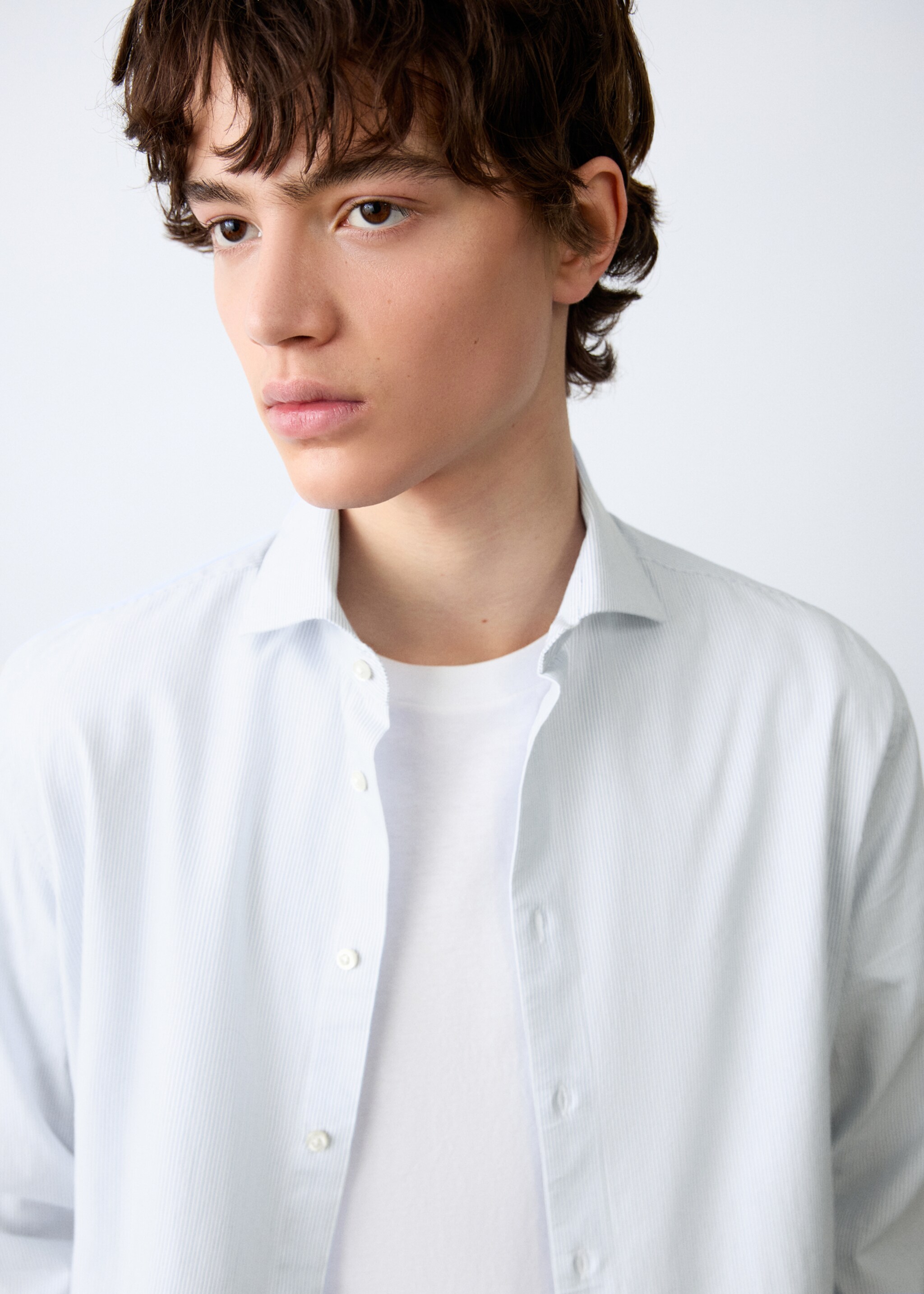 Classic-fit striped shirt - Details of the article 2, Sky Blue. Ref: 27061511-00.