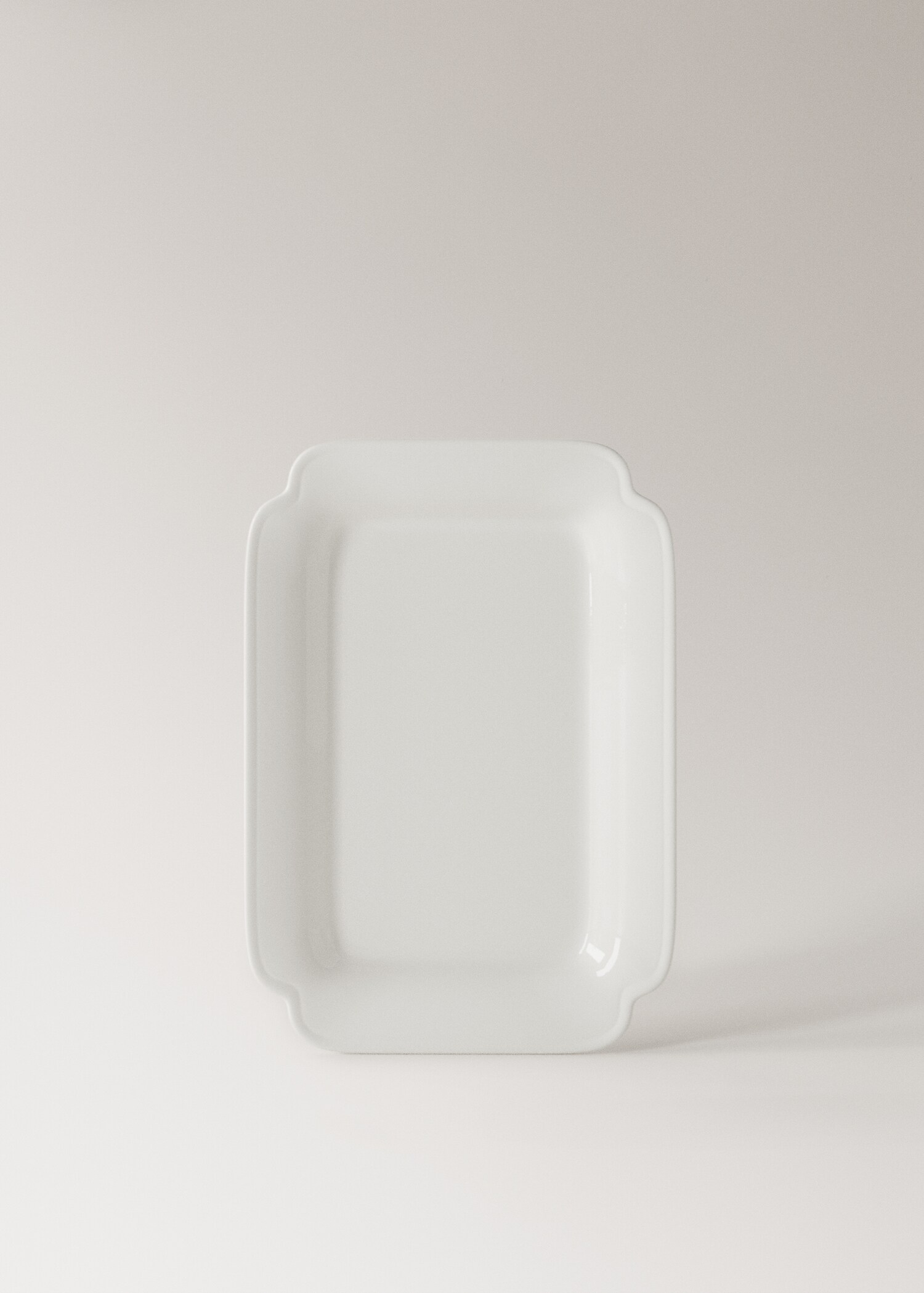 Small embossed earthenware dish - Article without model