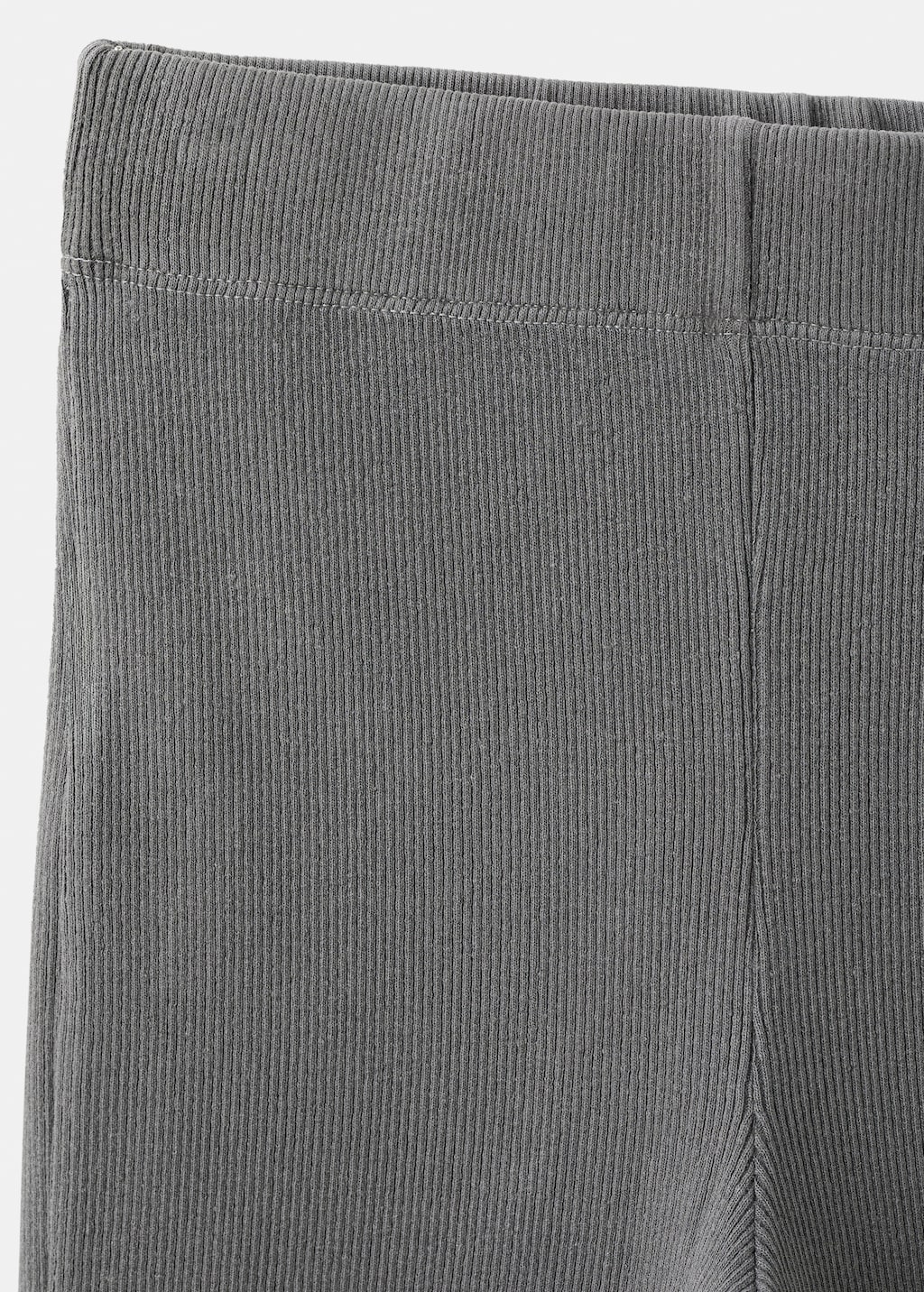 Ribbed flared leggings