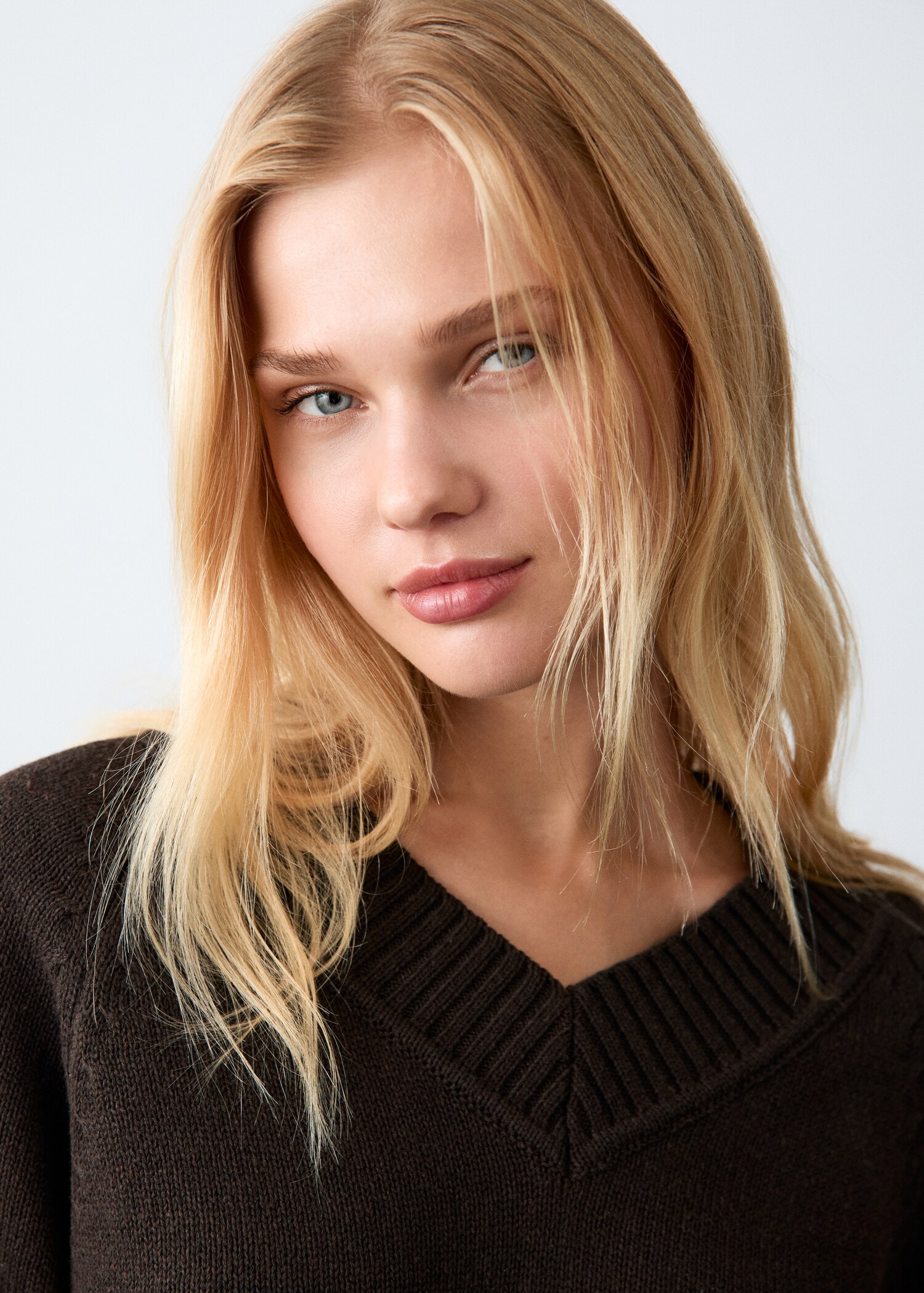 Jersey punto cuello pico - Detalle del artículo 1