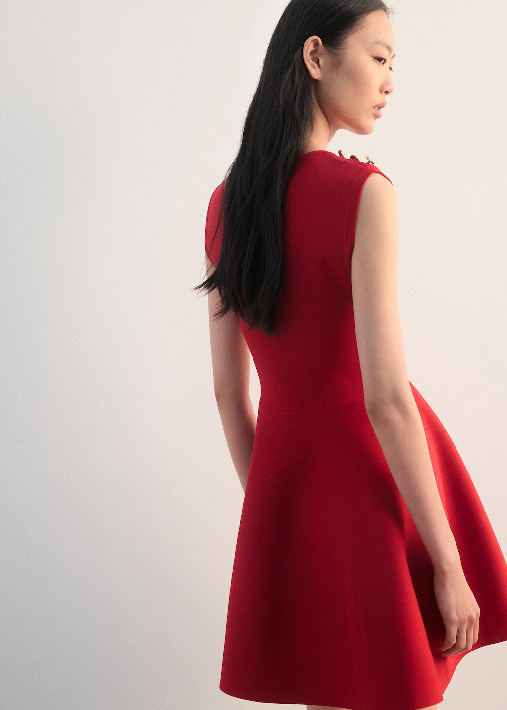 Peplum knit dress with buttons - image 3