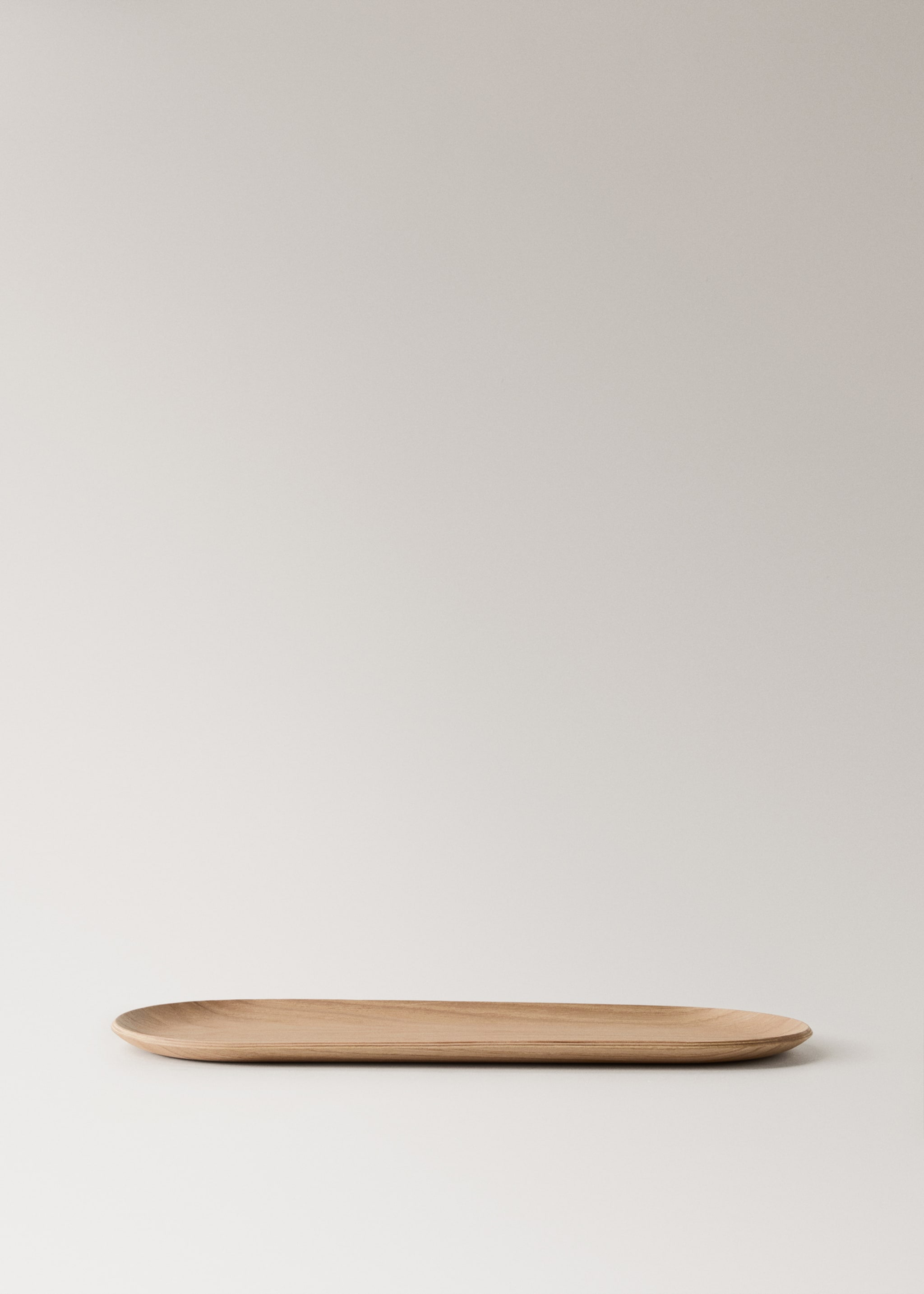 Bandeja decorativa de madeira tamanho médio - Artigo sem modelo, Castanho. Ref: 27062899-00.