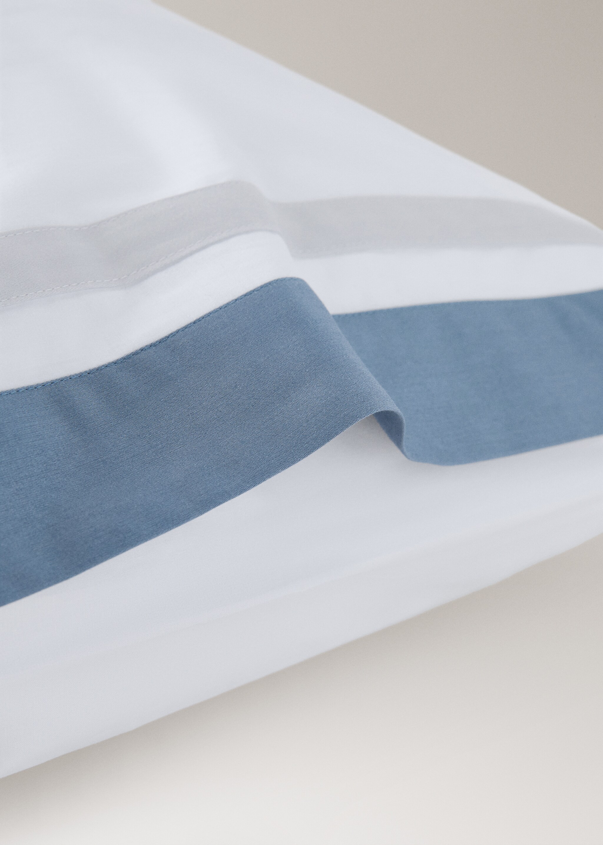Two pillowcases with wide satin contrast band 50x75 cm - Details of the article 1, Blue. Ref: 27062901-00.