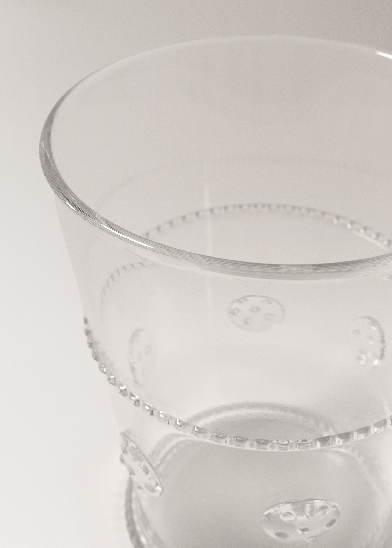 Transparent embossed borosilicate glass vase - Details of the article 1