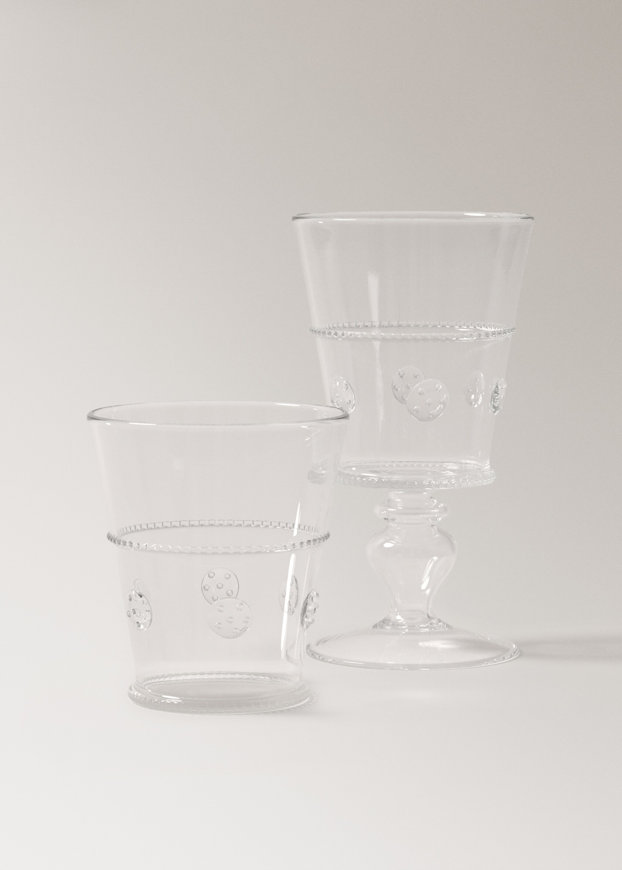 Transparent embossed borosilicate glass vase - Details of the article 3, Orange. Ref: 27062908-00.