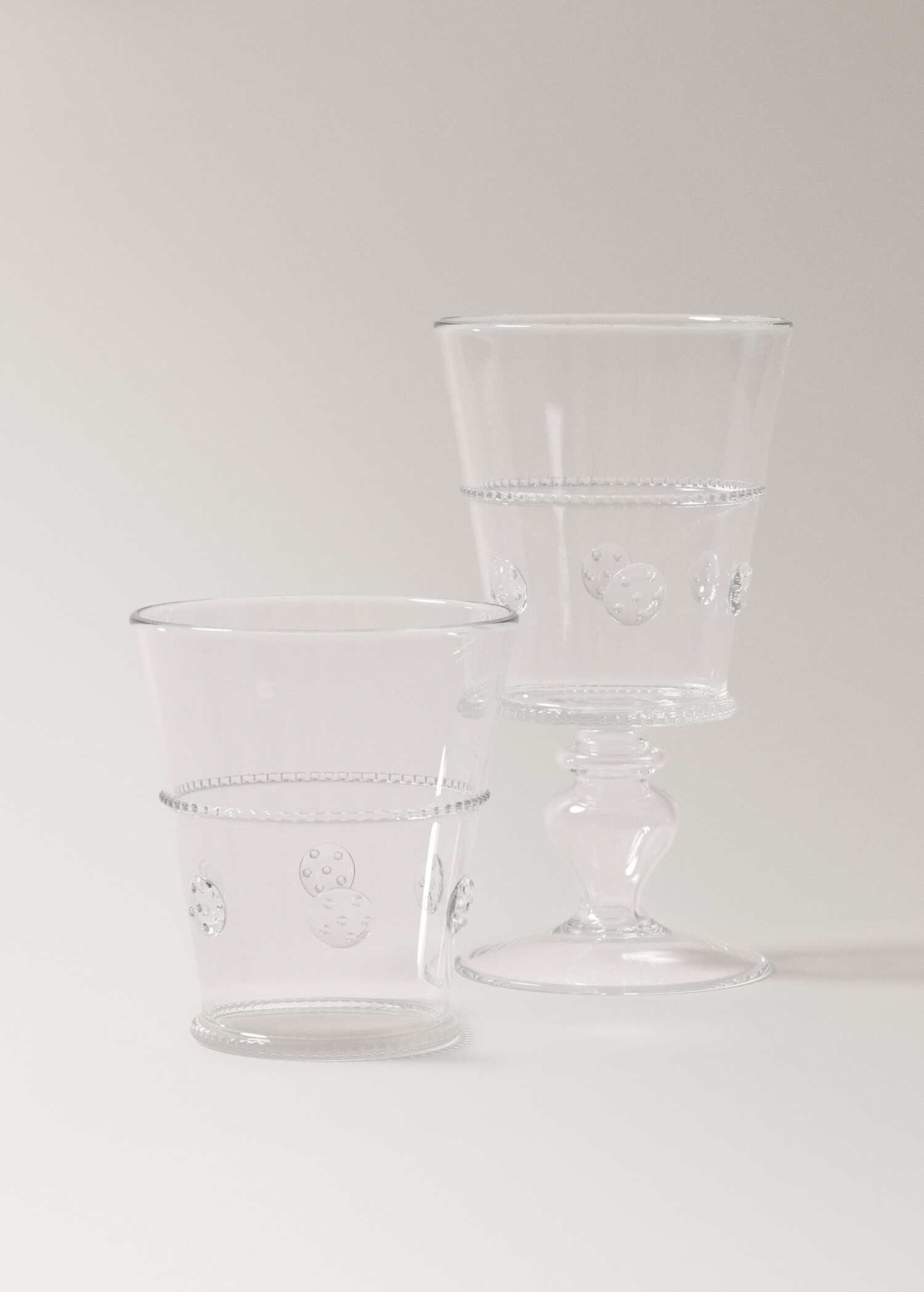 Transparent embossed borosilicate glass vase - Details of the article 3