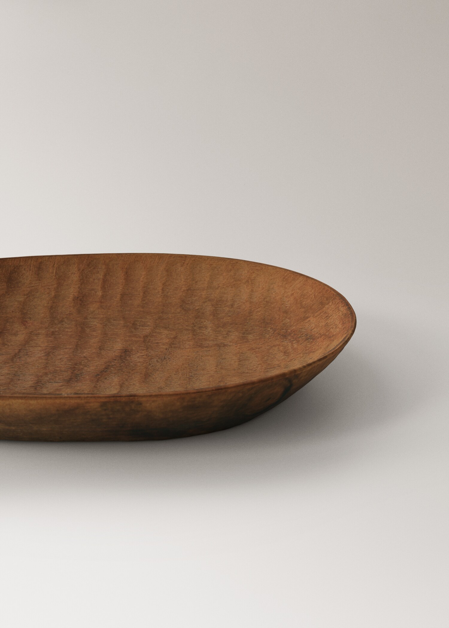 Декоративний піднос середнього розміру з ясеня - Детальніше про товар 2