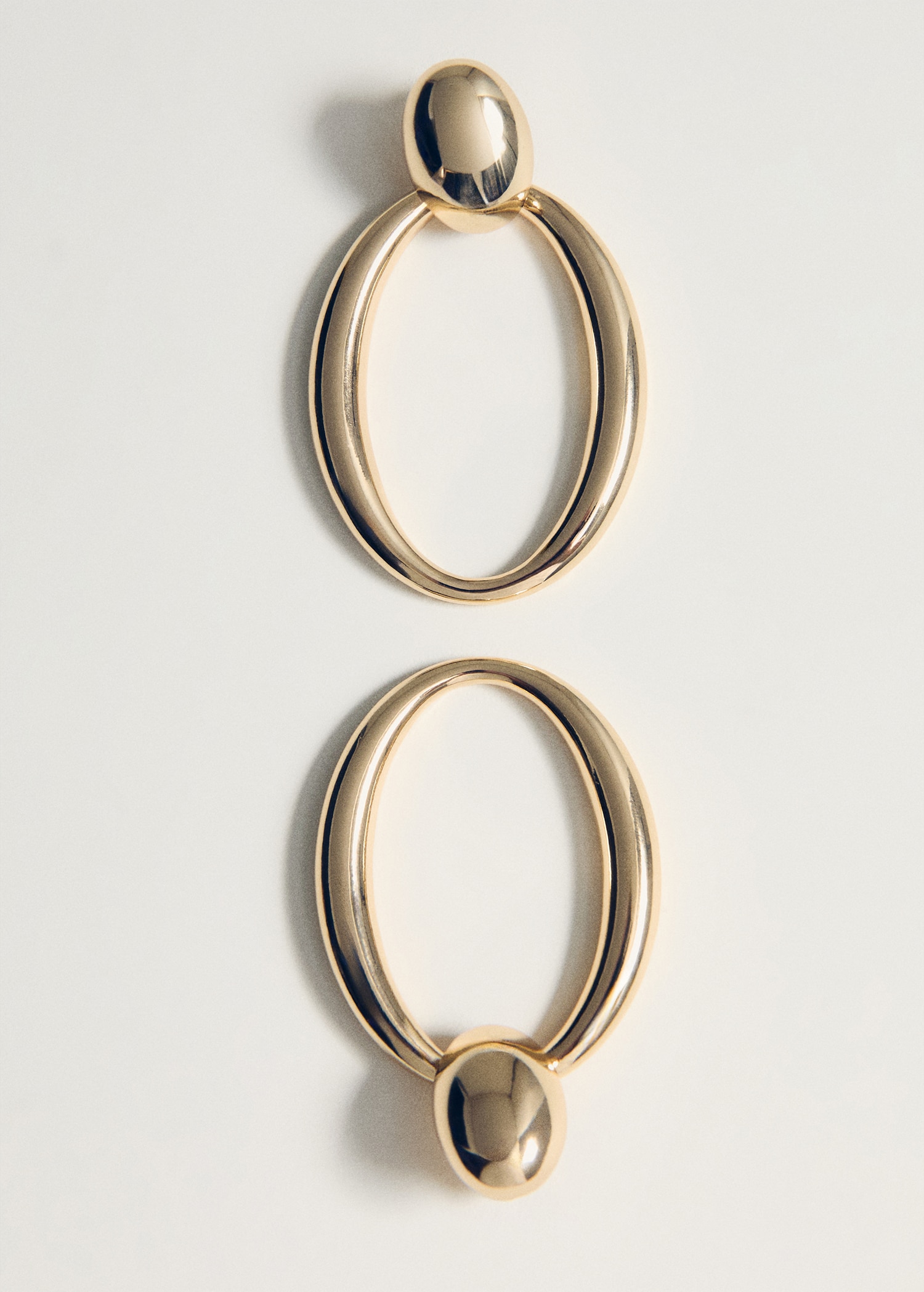 Hoop earrings - Details of the article 5