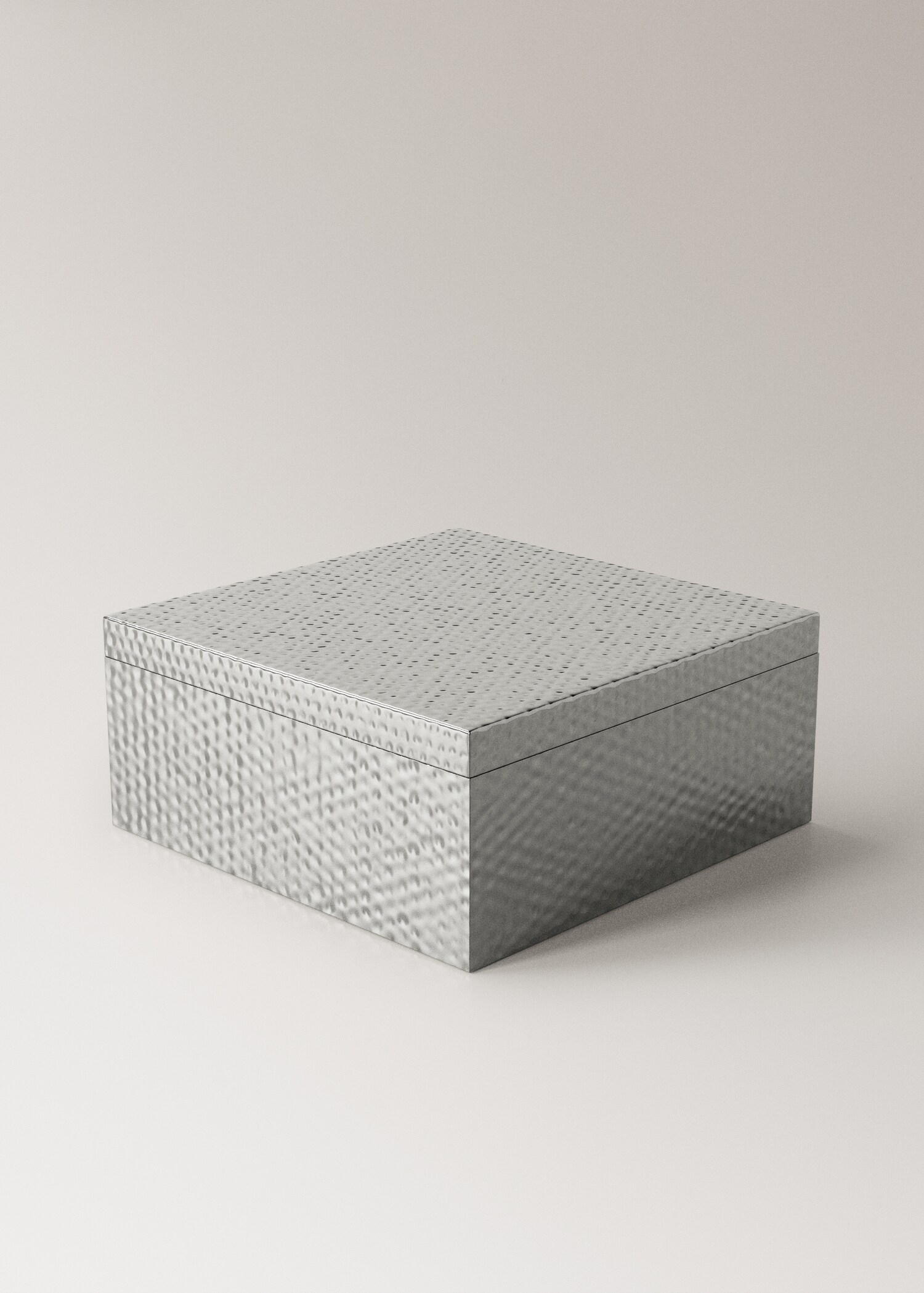 Boîte métal moyenne en métal martelé - Détail de l'article 1