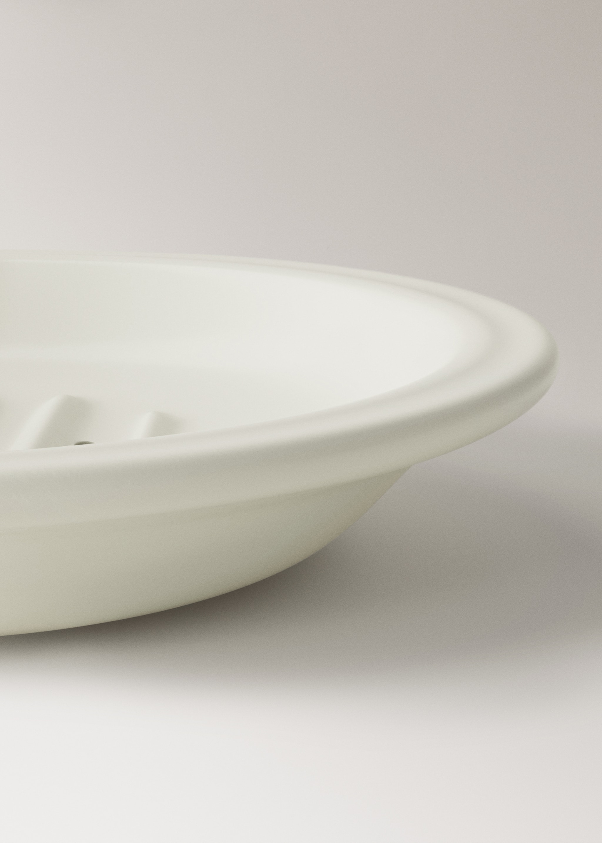 Seifenschale aus Steingut - Detail des Artikels 2, Weiß. Ref: 27063274-00.